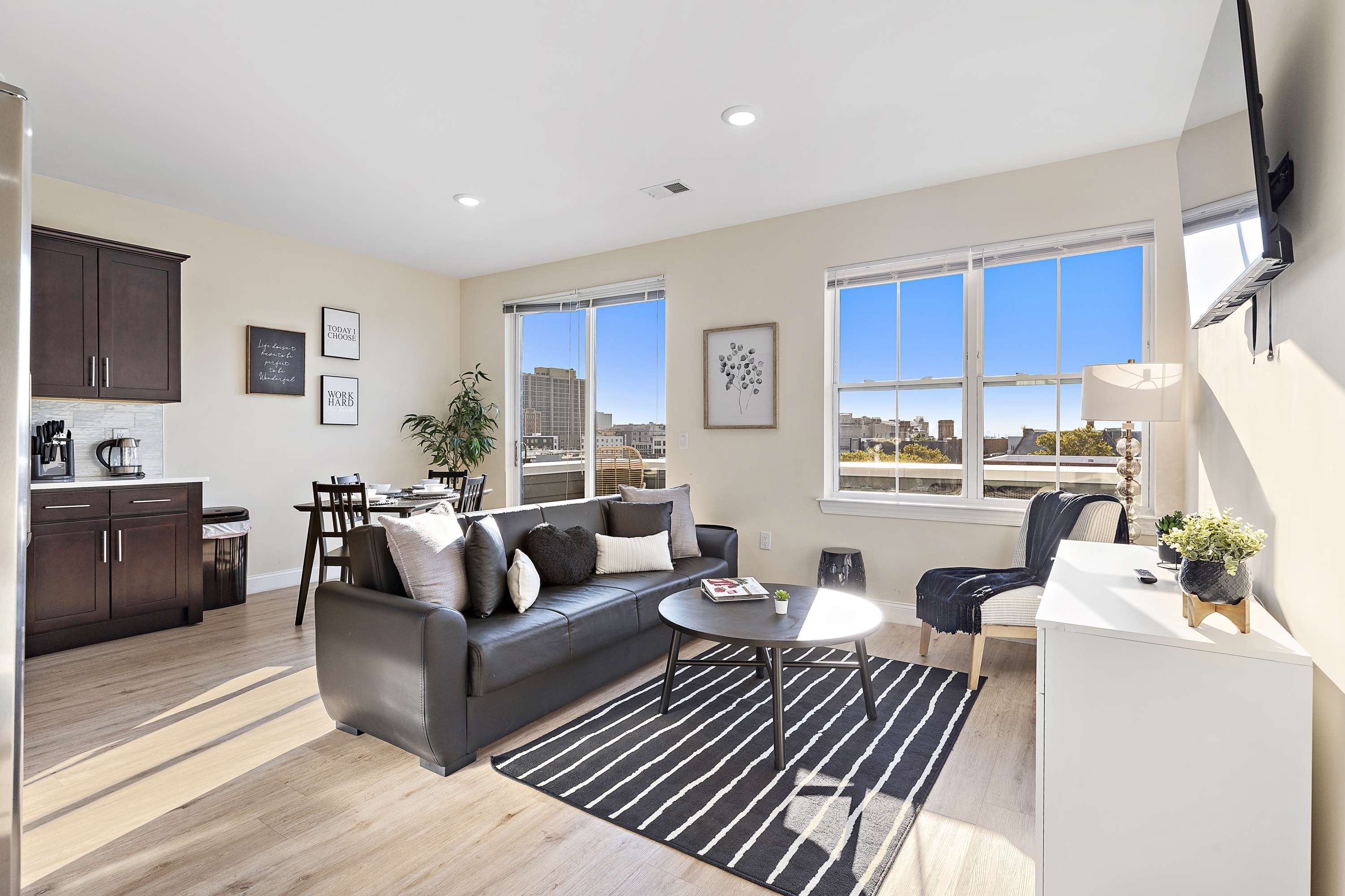 The 501Getaway-2BD/Hidden Gem/Amazing view/EWR AP in Central, Newark