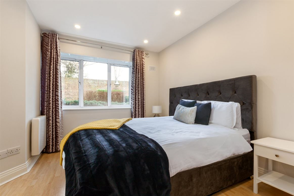 Modern 2 bed Apartment with private patio in Dublin City, Dublin