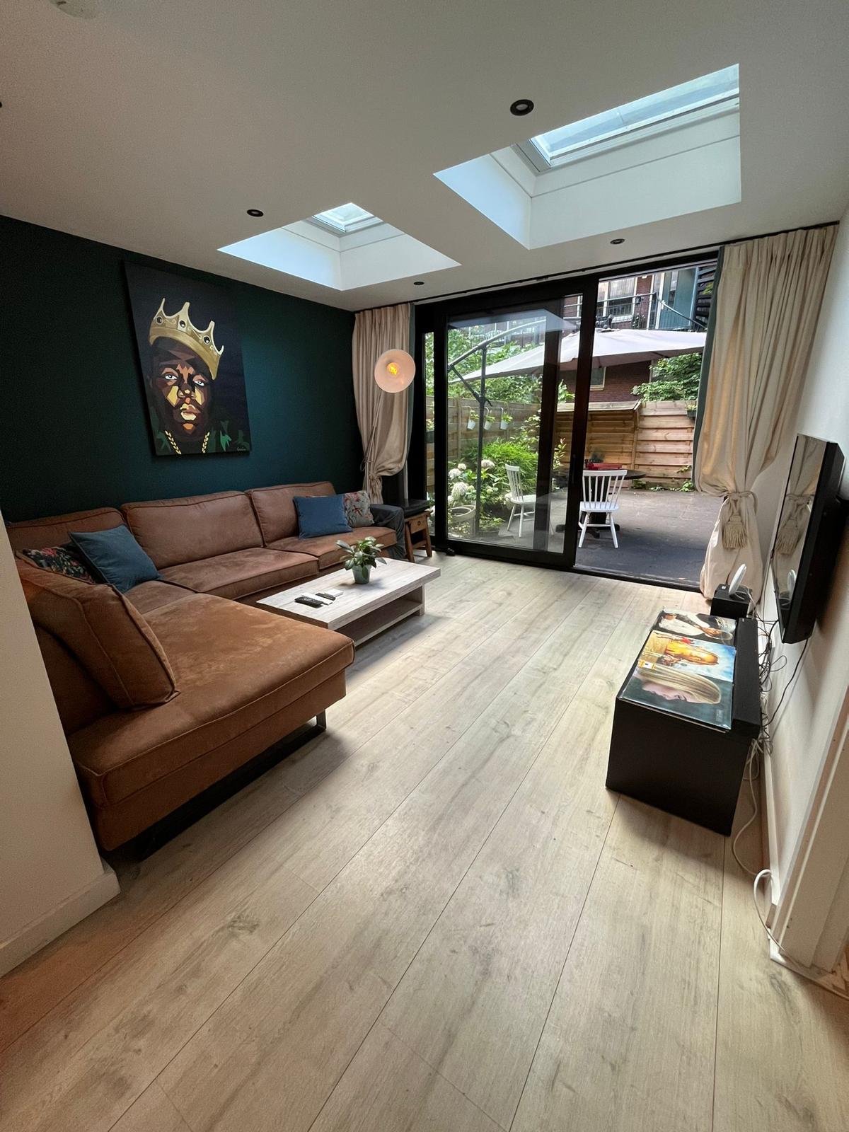Spacious Amsterdam home / garden / kitchen bar — Amsterdam stay