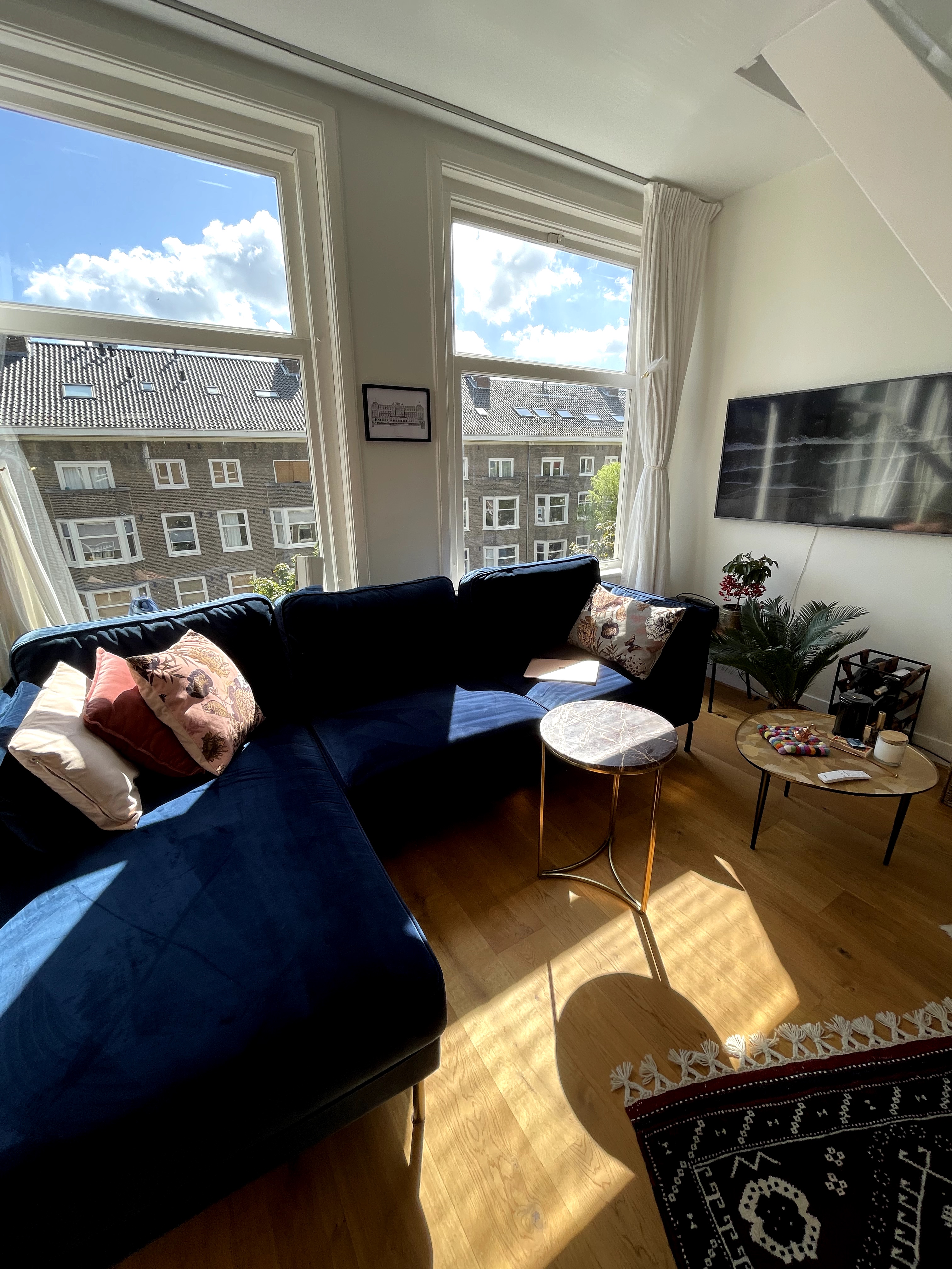 Charming 1-bedroom condo in the heart of the city — Amsterdam stay