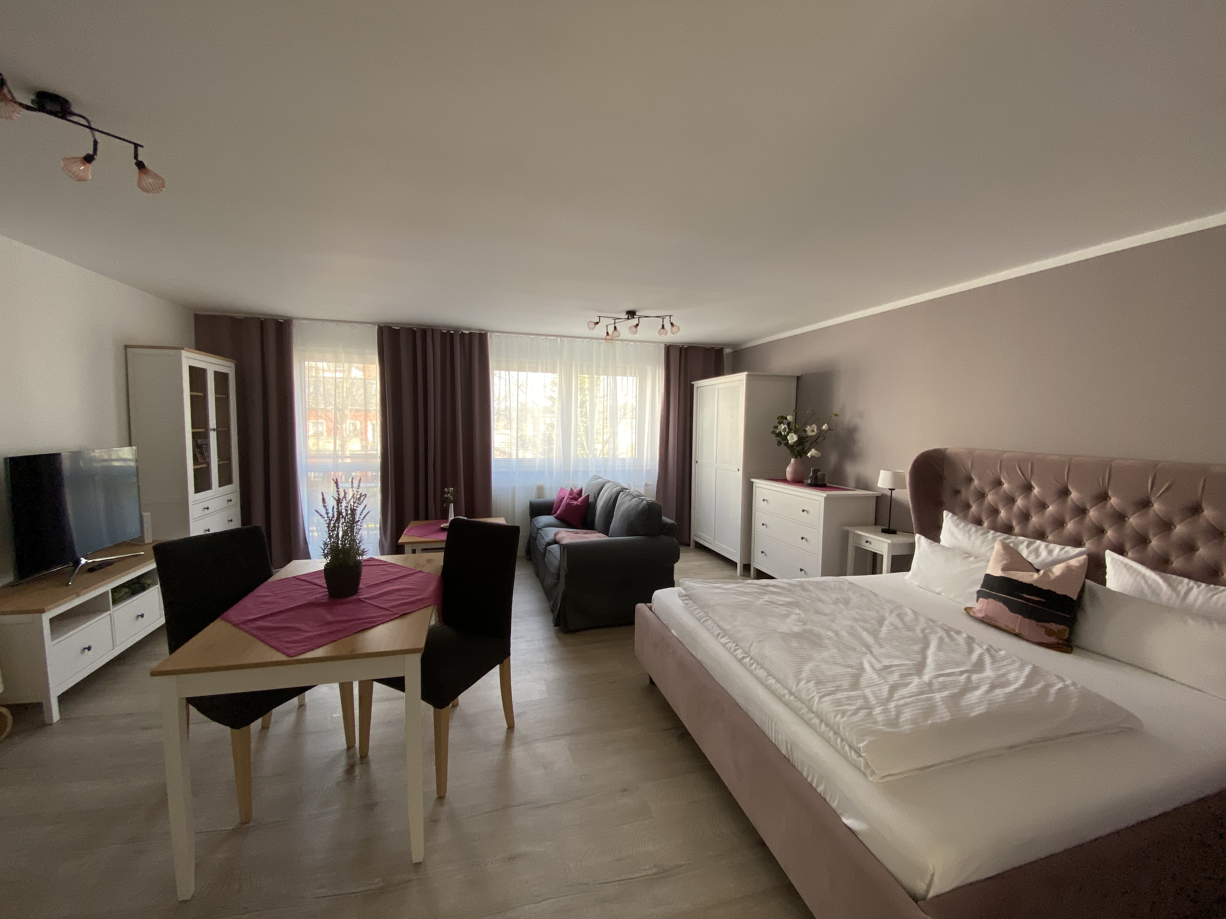 City apartment 12.3. with balcony