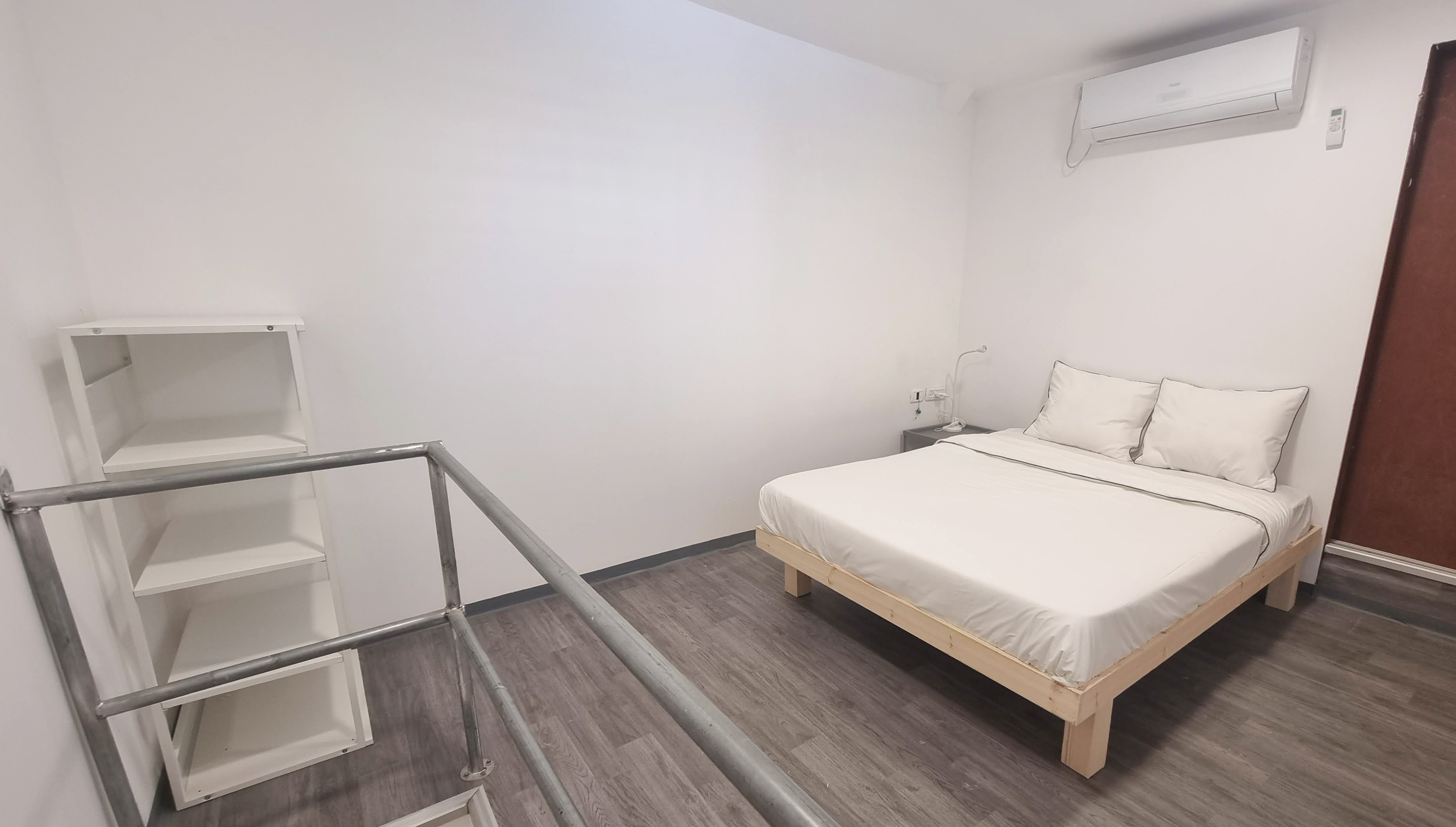 Micro Loft in the Heart of Florentine Apartments for Rent in Tel Aviv