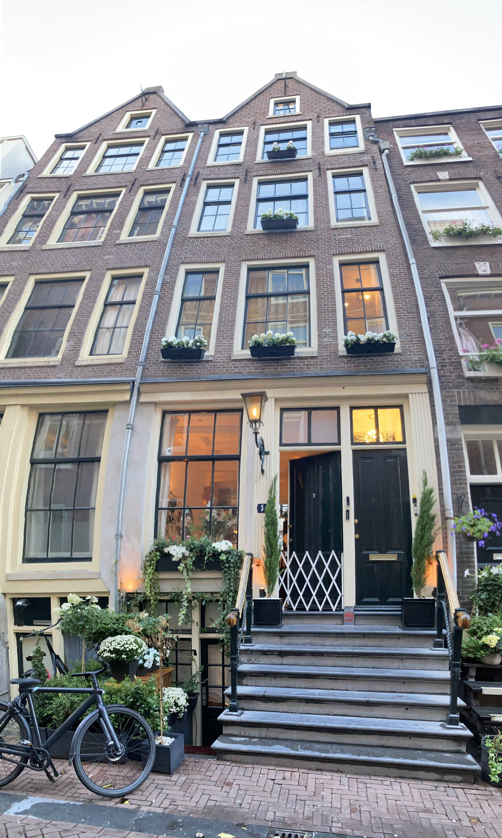 5* Luxury Spa suite / Steam-Sauna & jacuzzi — Amsterdam stay