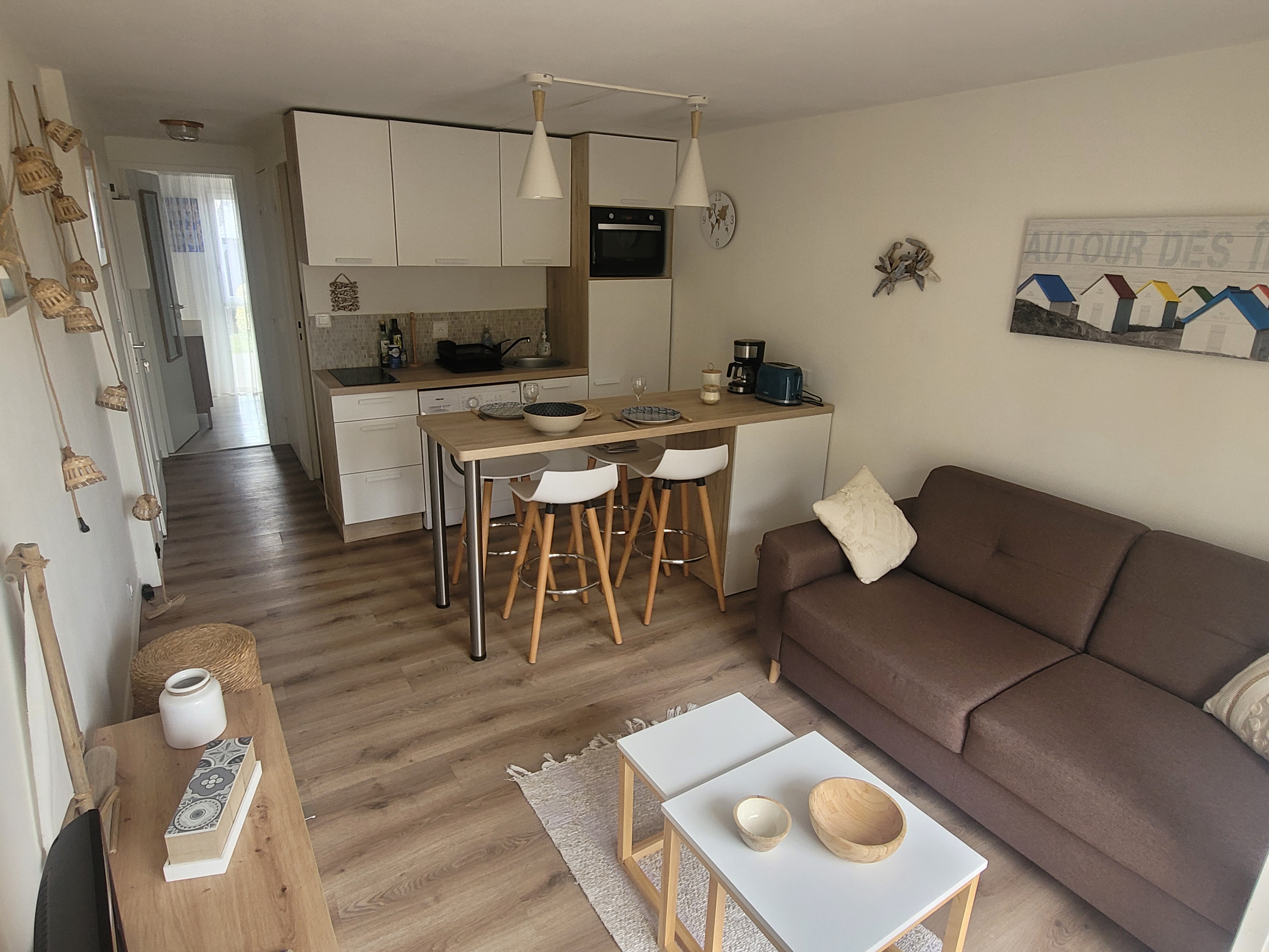 Garden floor apartment with terrace.