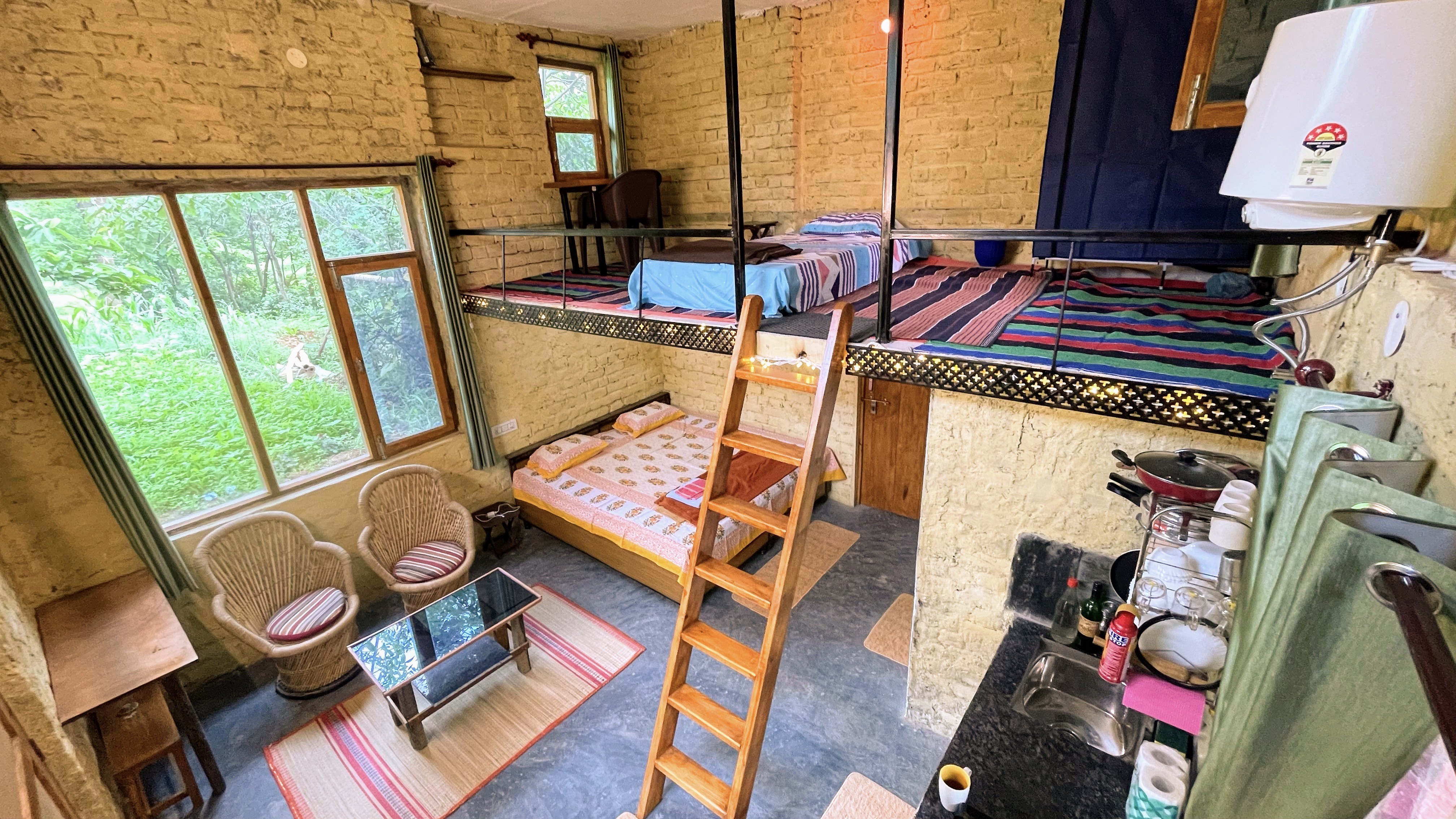 Aloft in Bir - Rustic stay with a loft!