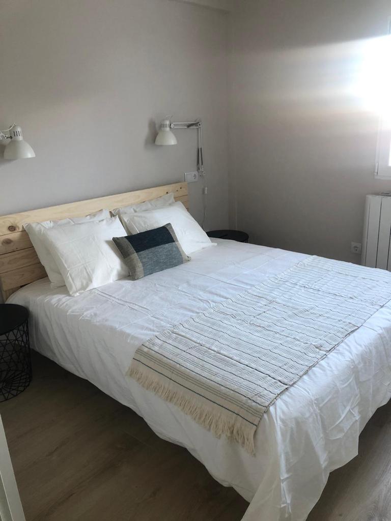 Bright reformed Flat in Madrid - Airbnb