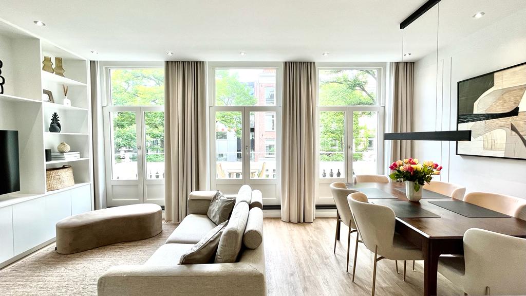 New stylish 1bedroom apt w/ 2 balconies in centrum — Amsterdam stay