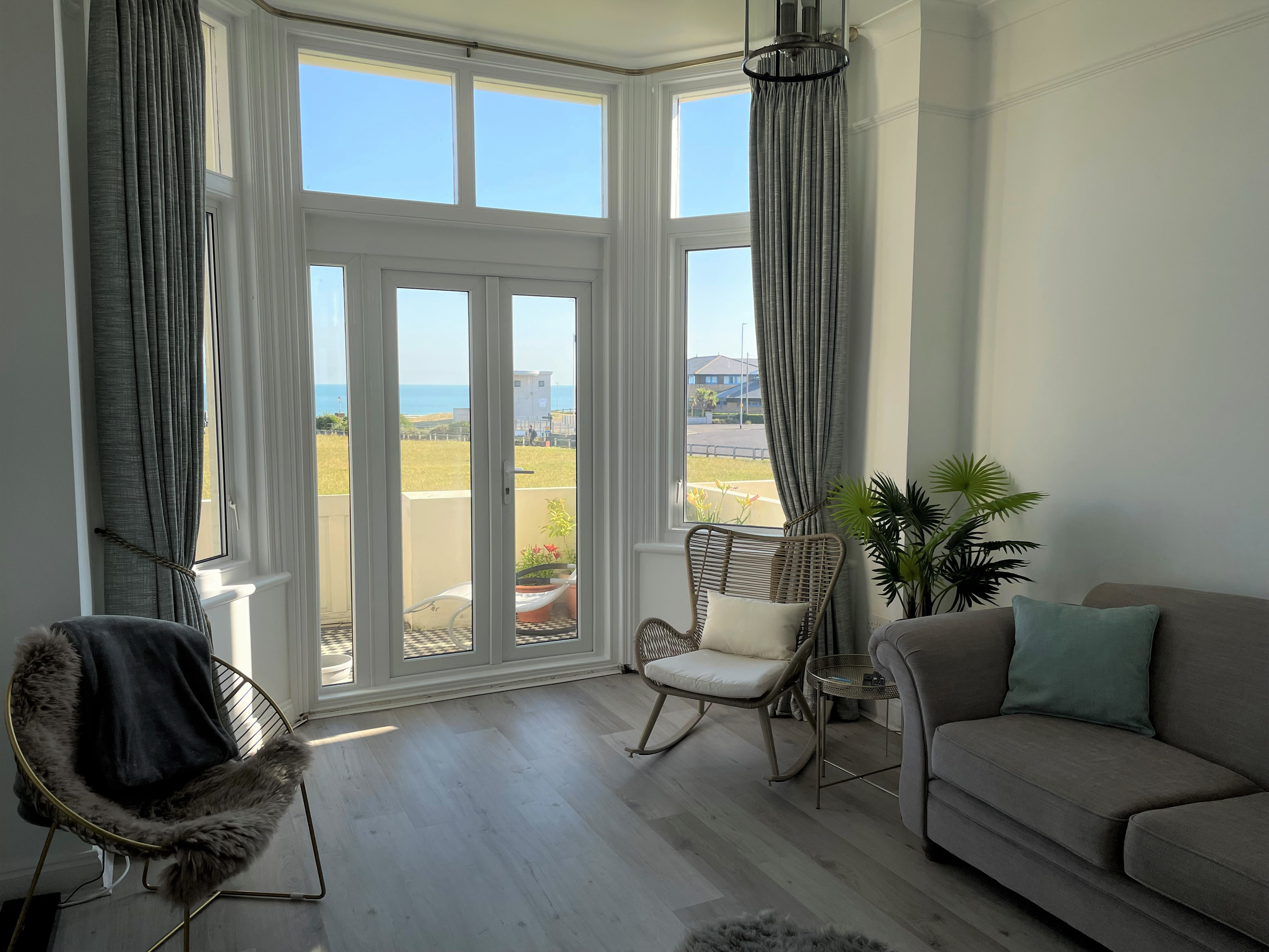 Margate retreat with terrace and sea views