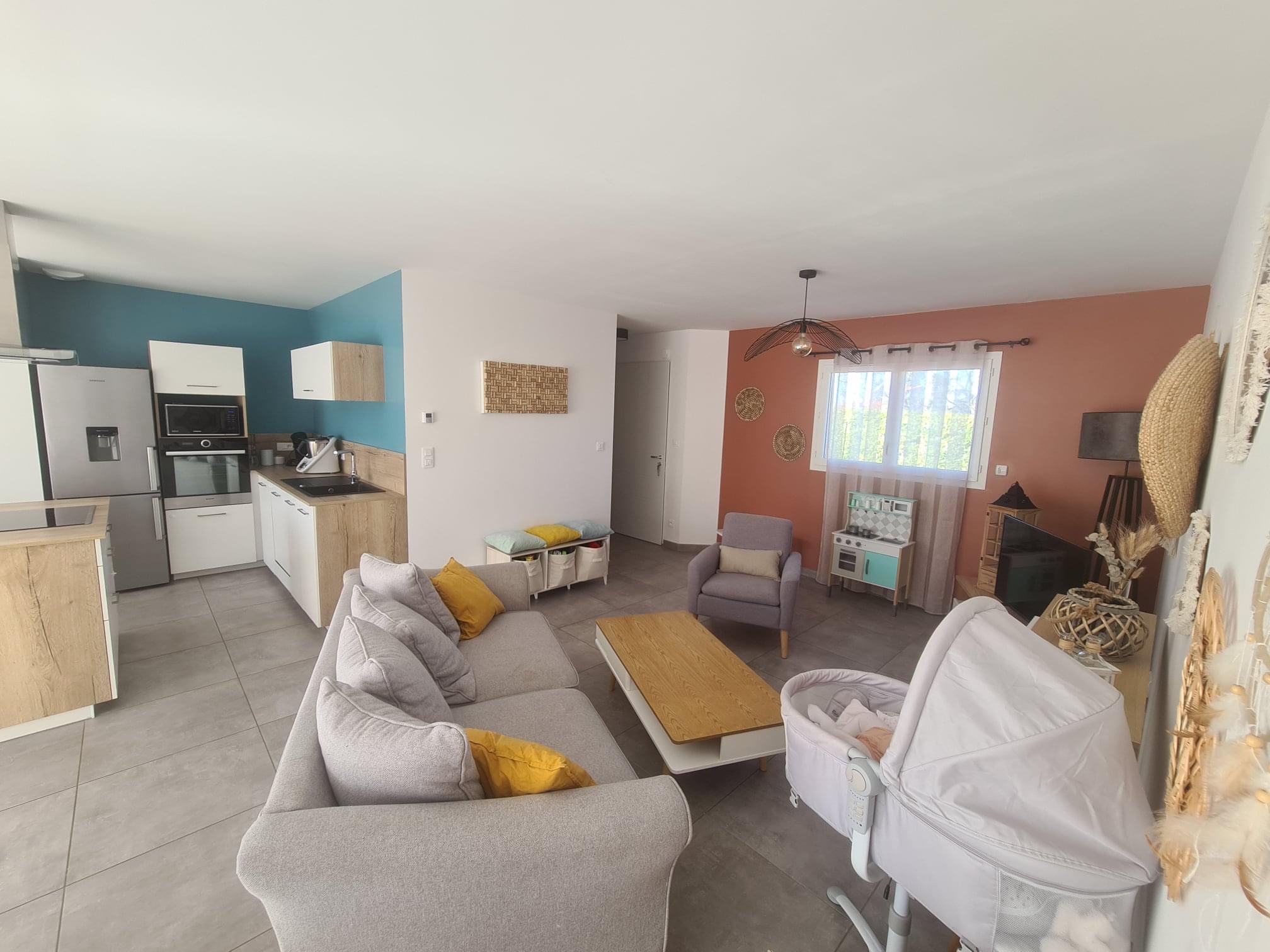 Neueste Haus mit Terrasse und überdachtem Pool - Airbnb