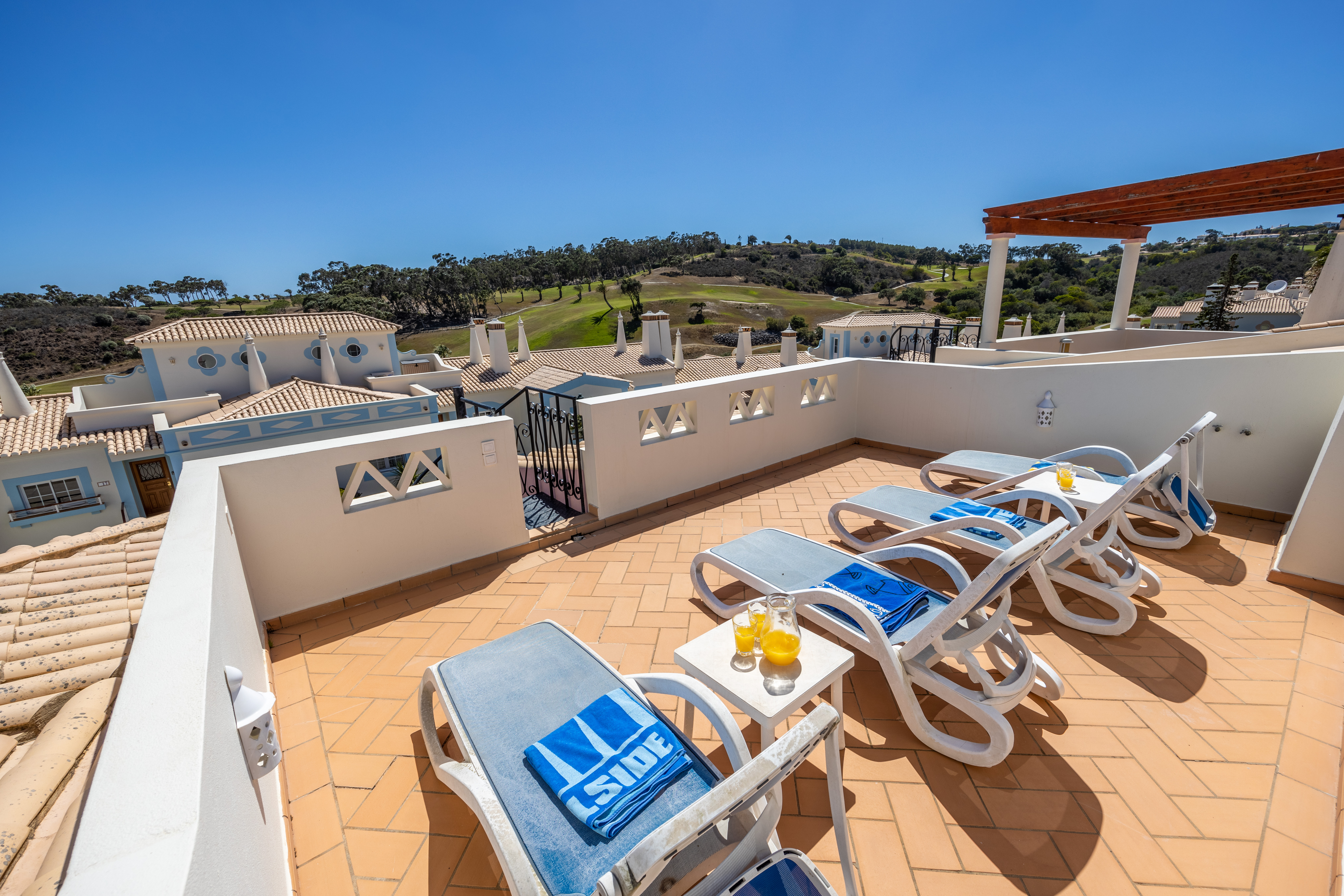3 bedroom townhouse #018 Quinta da Encosta Velha