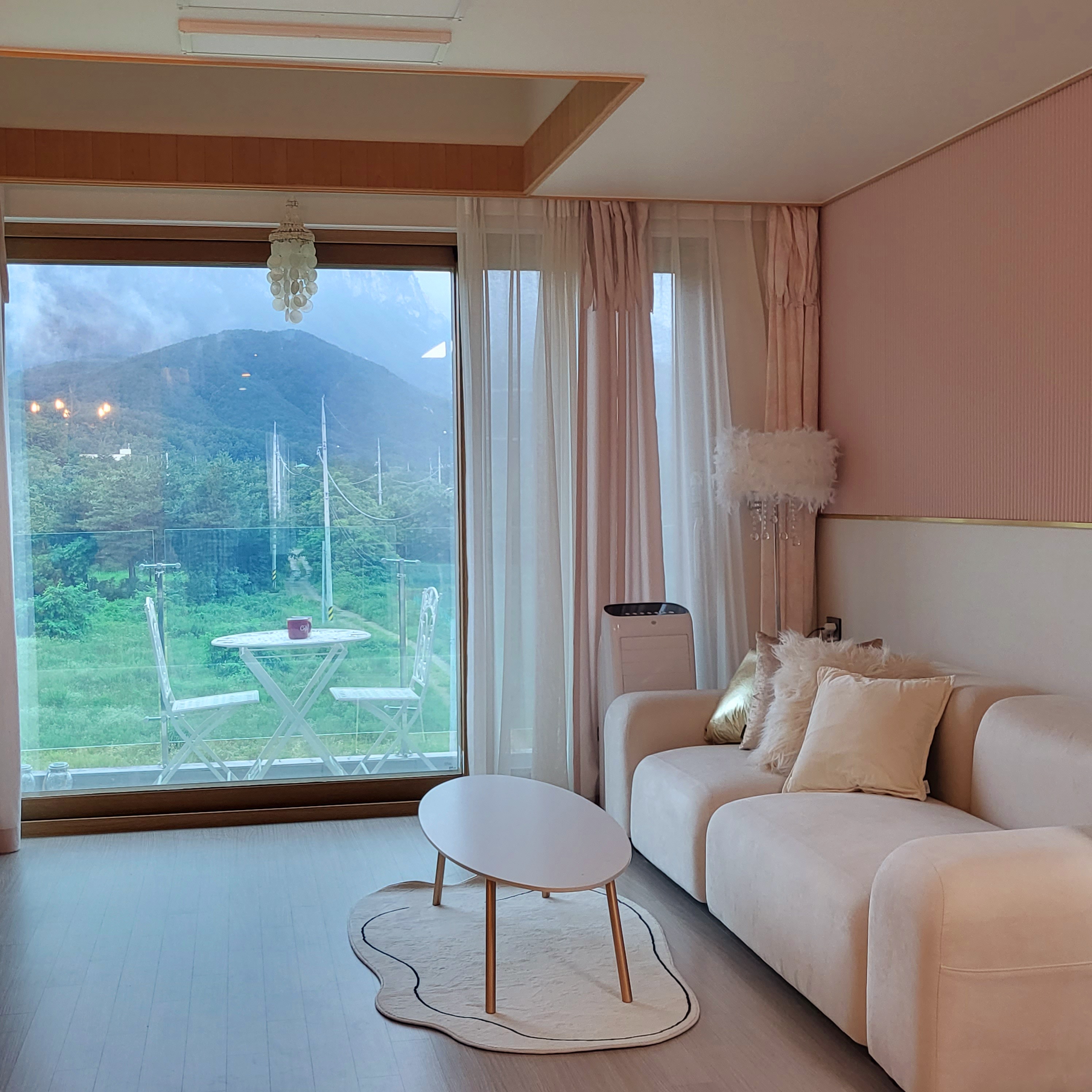 * French Heidi * [Sokcho] [Healing Zone] [Forest Area] [Ulsan Rock View]