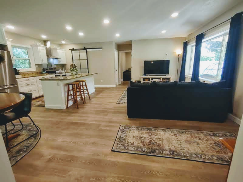Private 3 bedroom home in peaceful wooded setting!