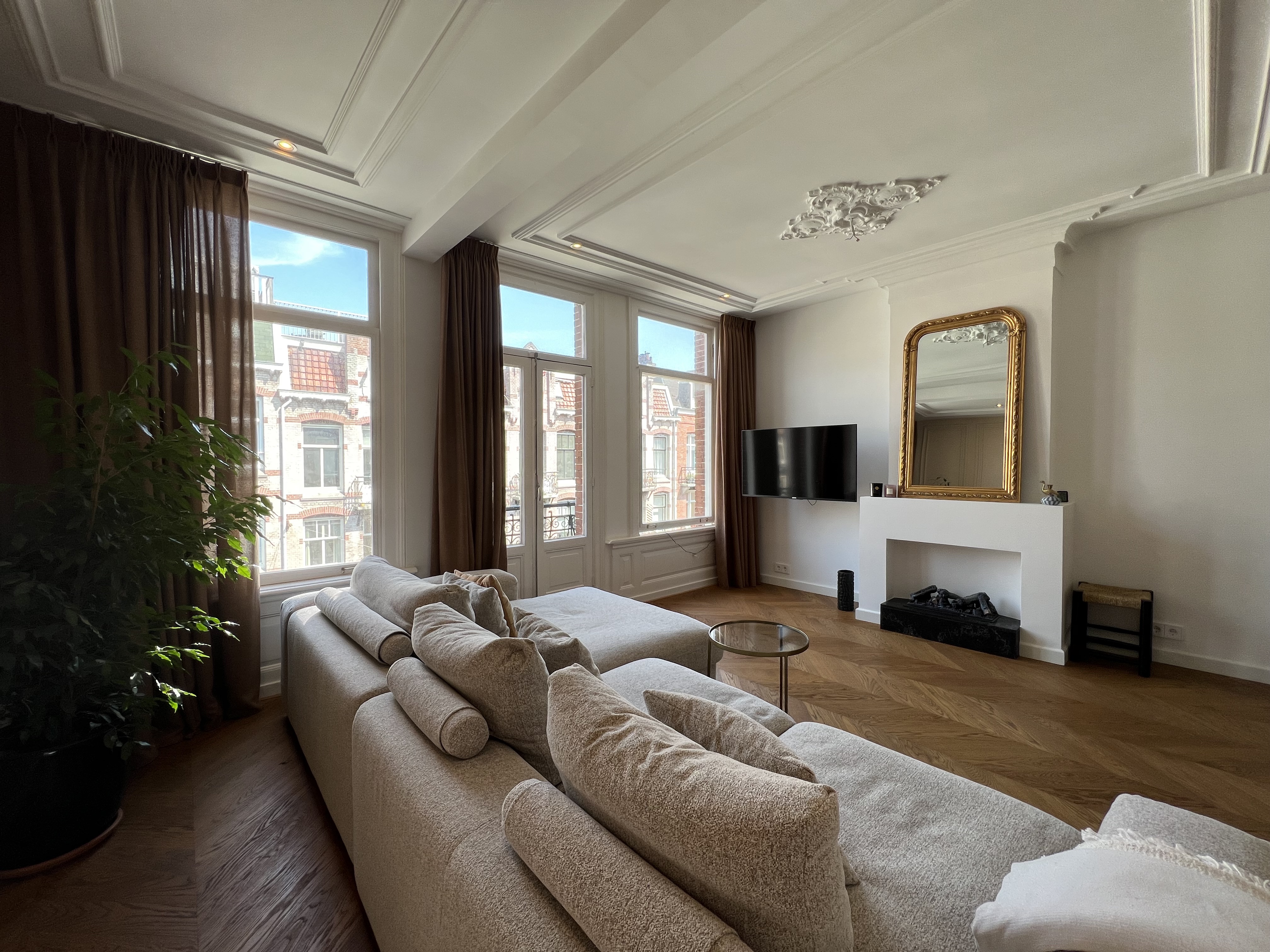 Stylish 2 bed maisonette in the Pijp w 360 rooftop β Amsterdam stay