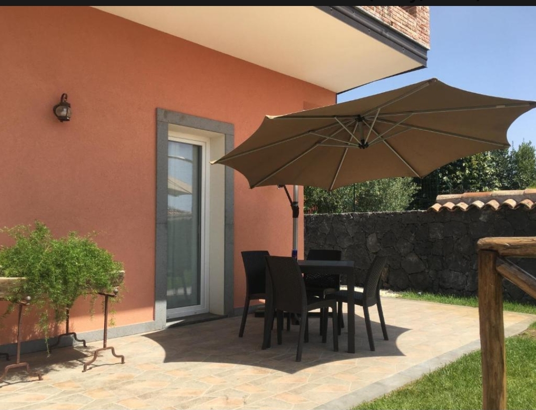 Beautiful b&b at the foot of Etna Bed and breakfasts for Rent in