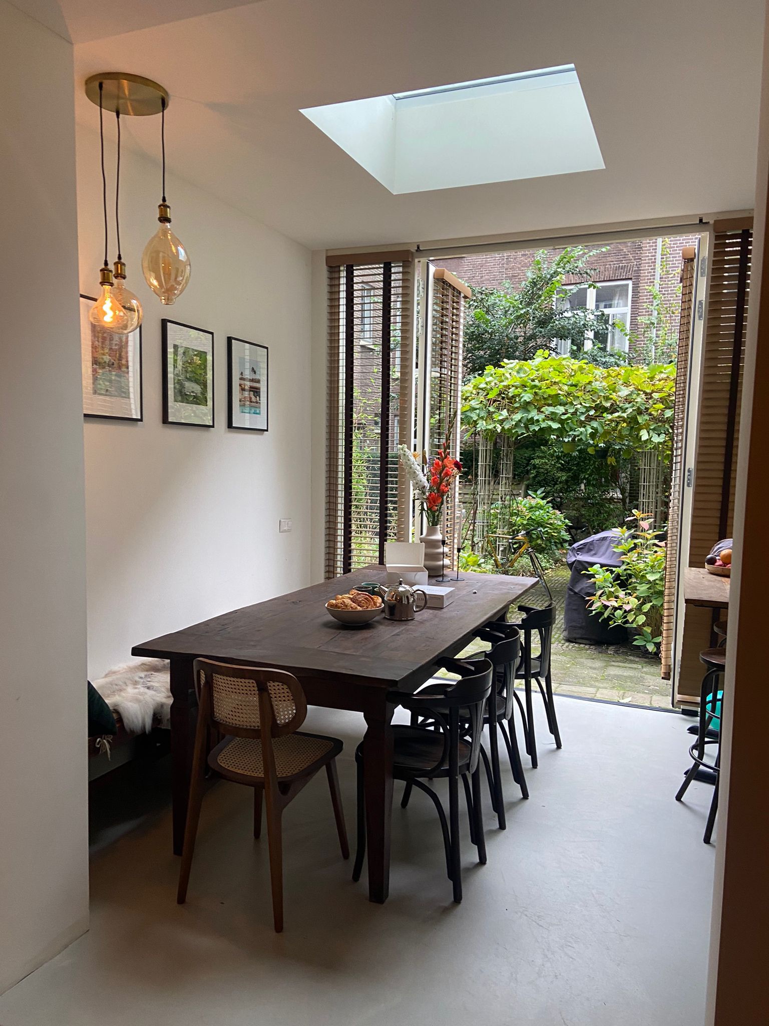 Beautiful & cozy groundfloor apartment with garden โ Amsterdam stay