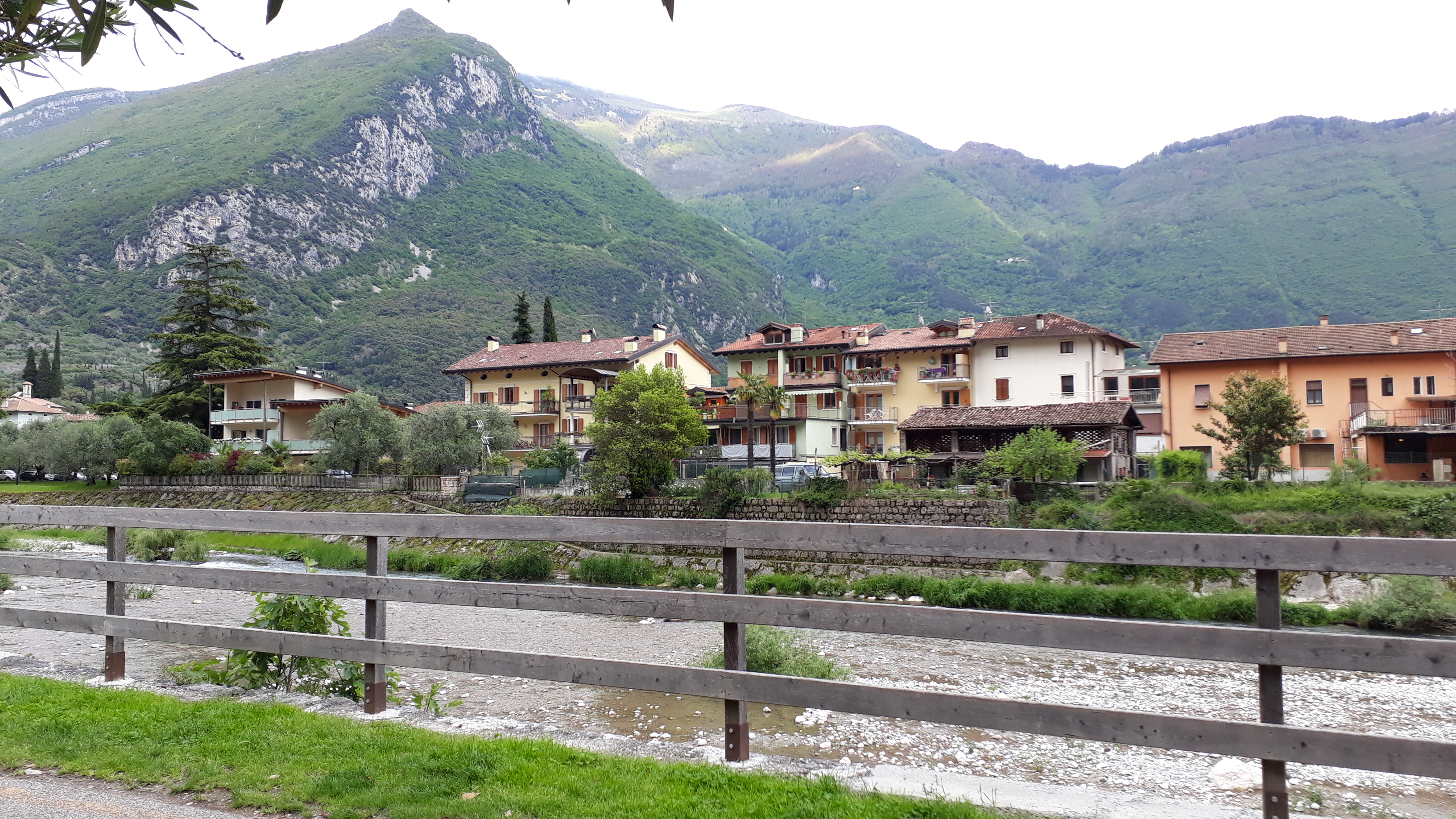 Sarca Riverside, a nest by the river