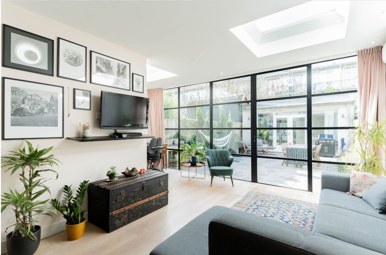 Garden apartment 15 min walk to Jordaan! โ Amsterdam stay