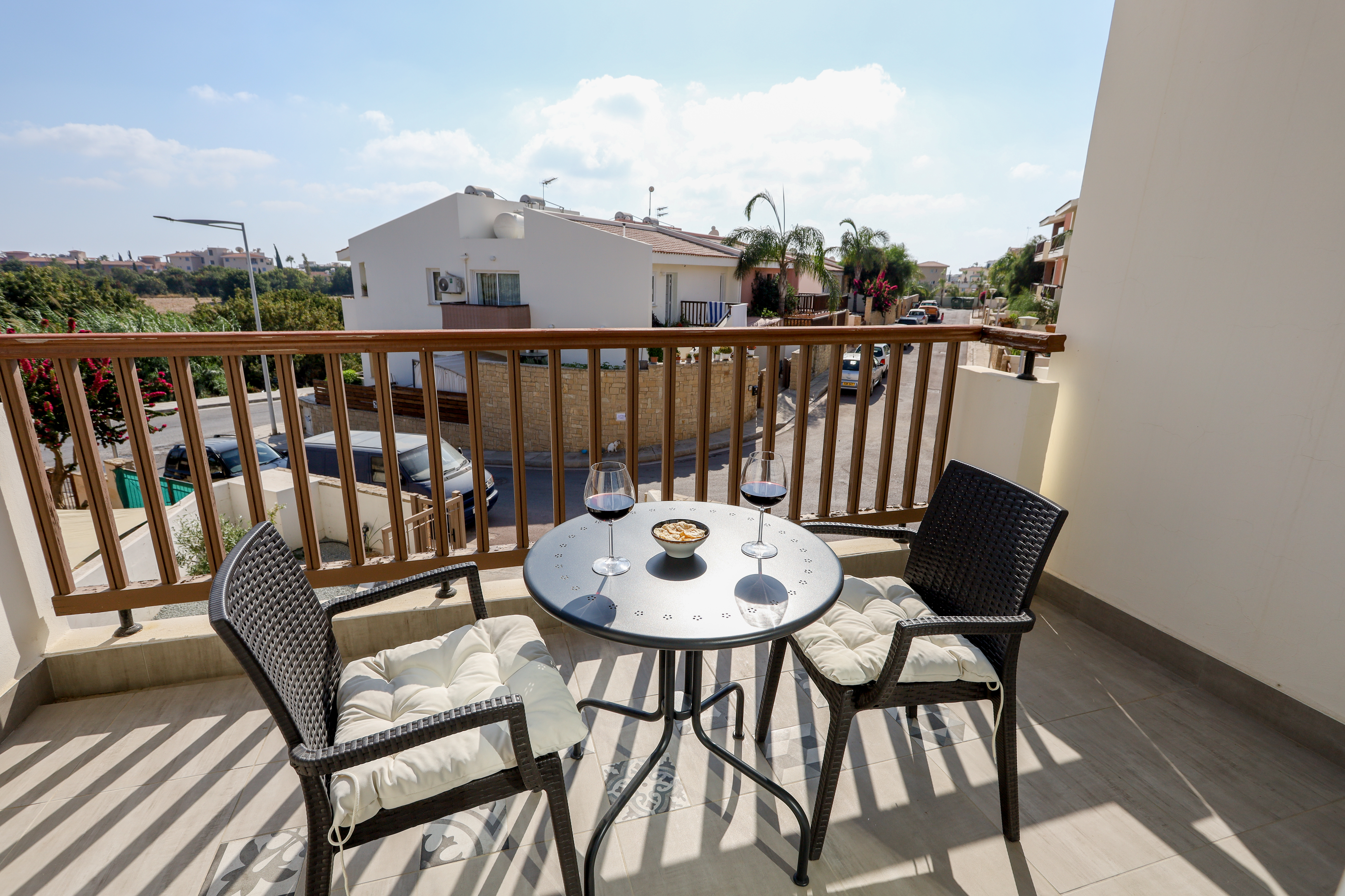 estéa • Jasmine's Cheerful Townhouse with Seaview