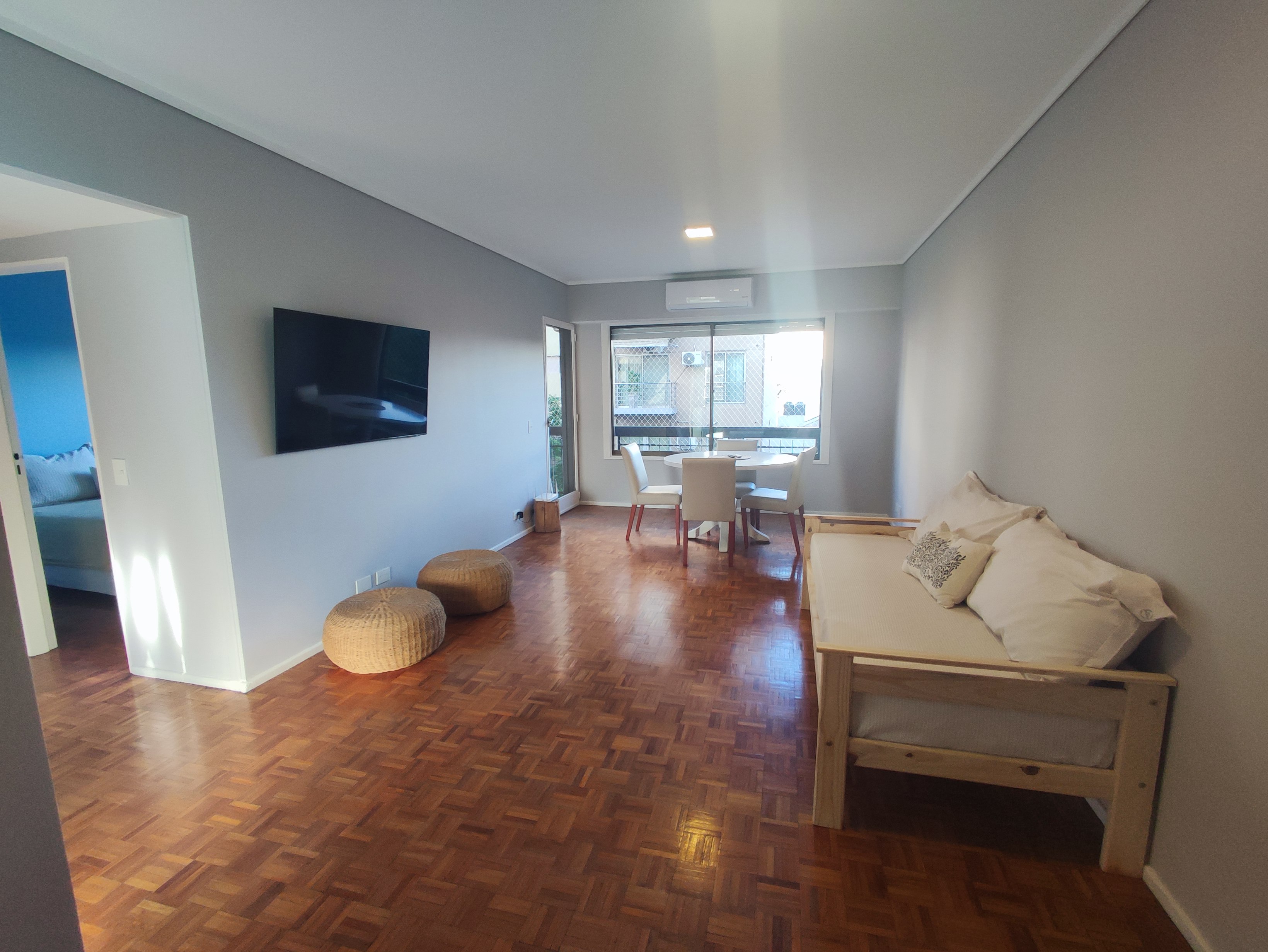 Lovely 2-Bedroom Flat in a great location