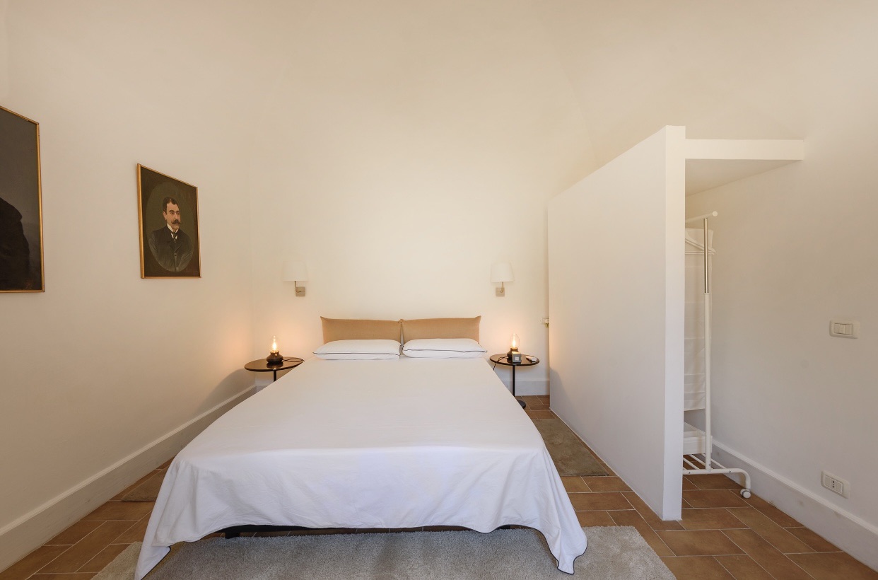 Studio and design apartment in the historic center