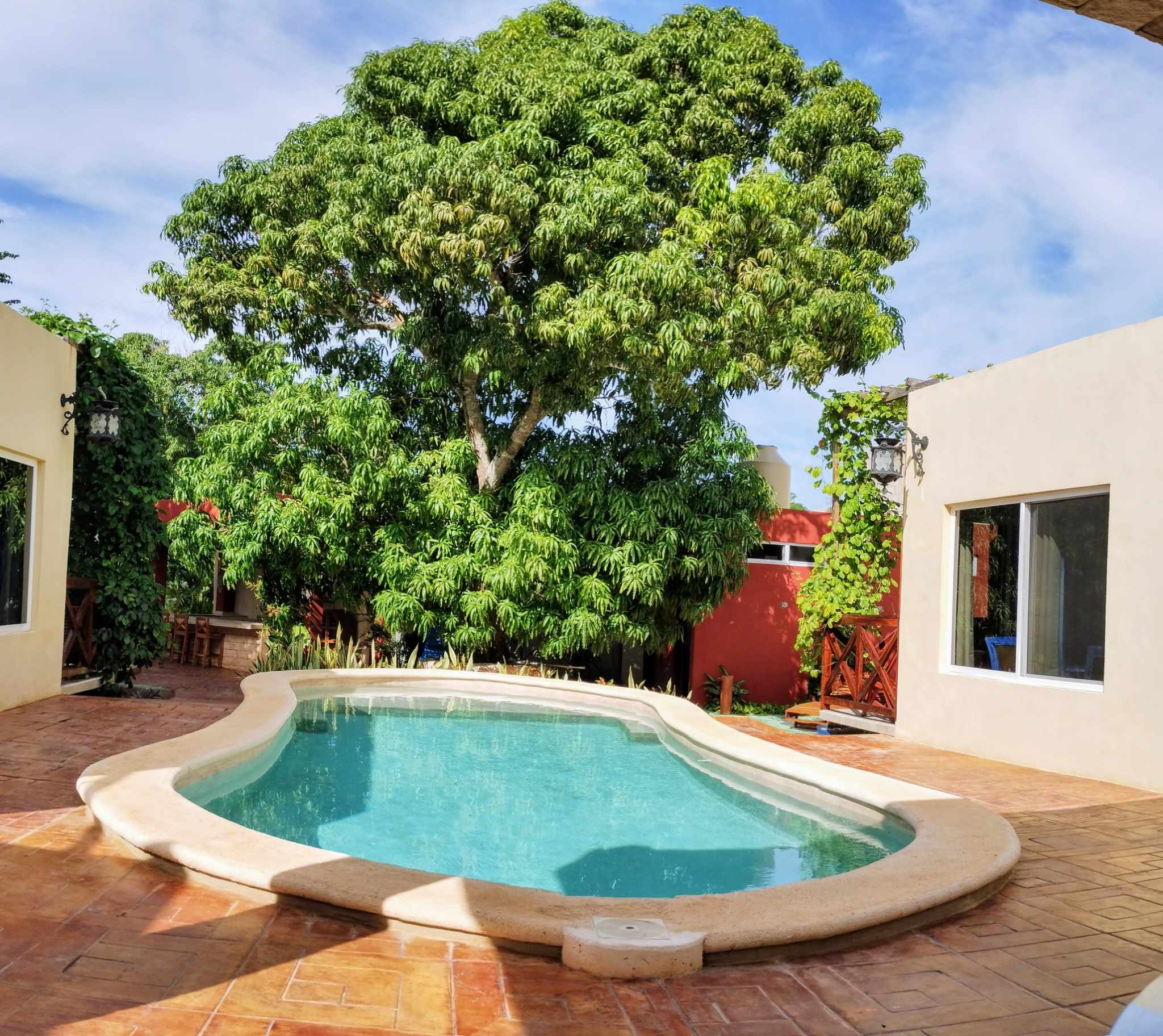 Casa Nicté-Há, with pool and grill area
