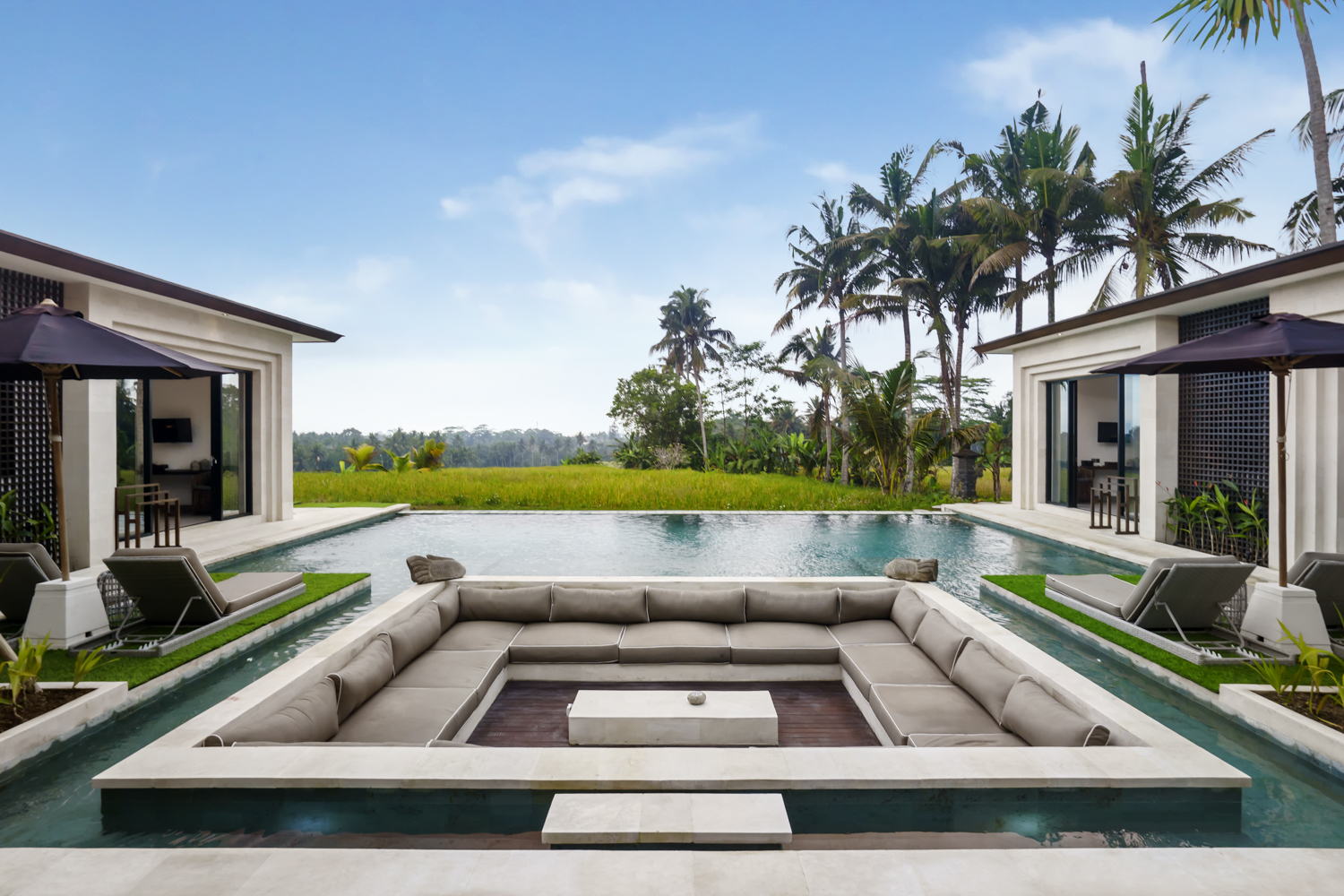 *BRAND NEW* 4BR Villa Infinity Pool Ricefield View Villas for Rent in