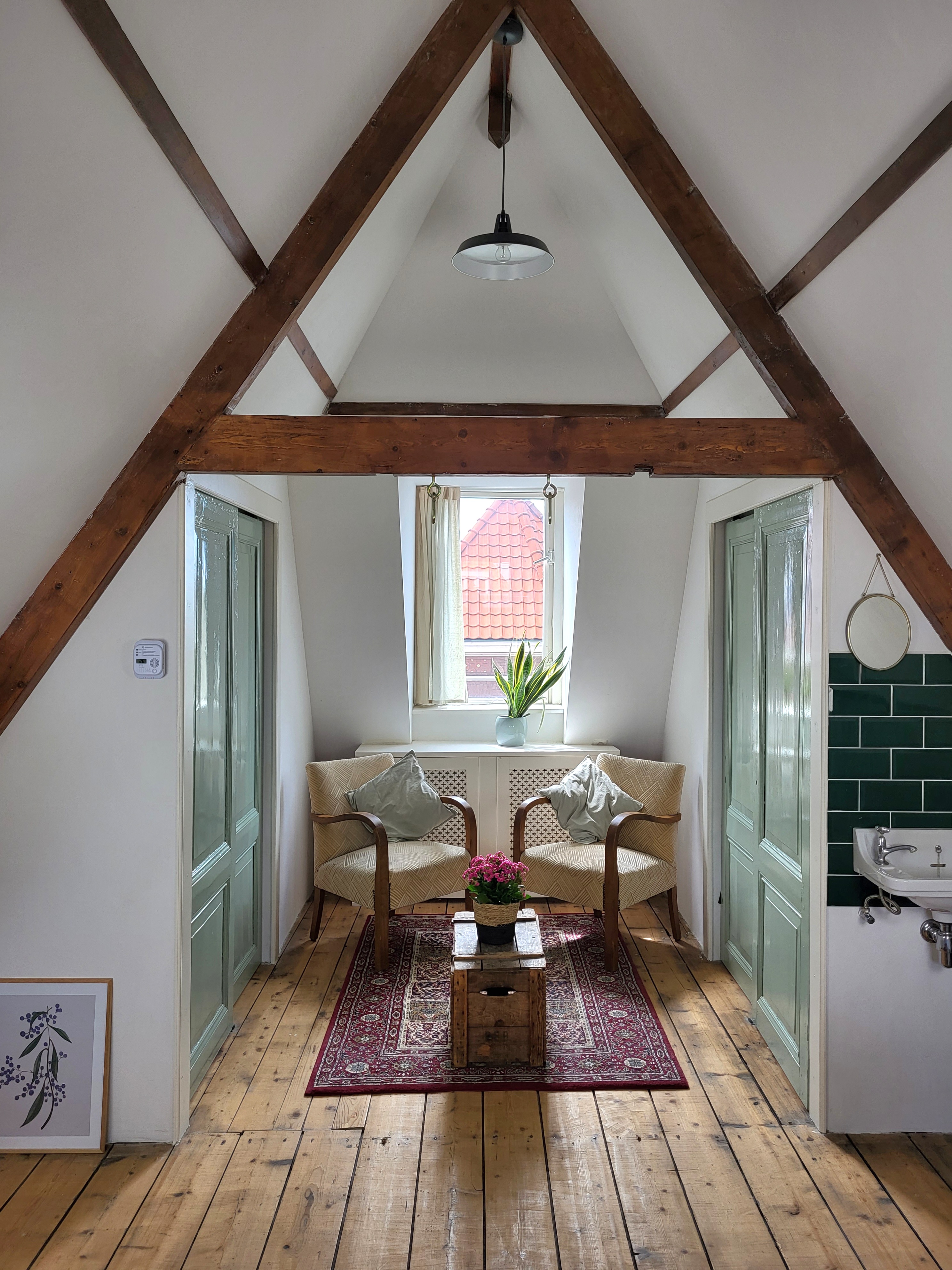Lovely neighbourhood, near the sea — The Hague stay
