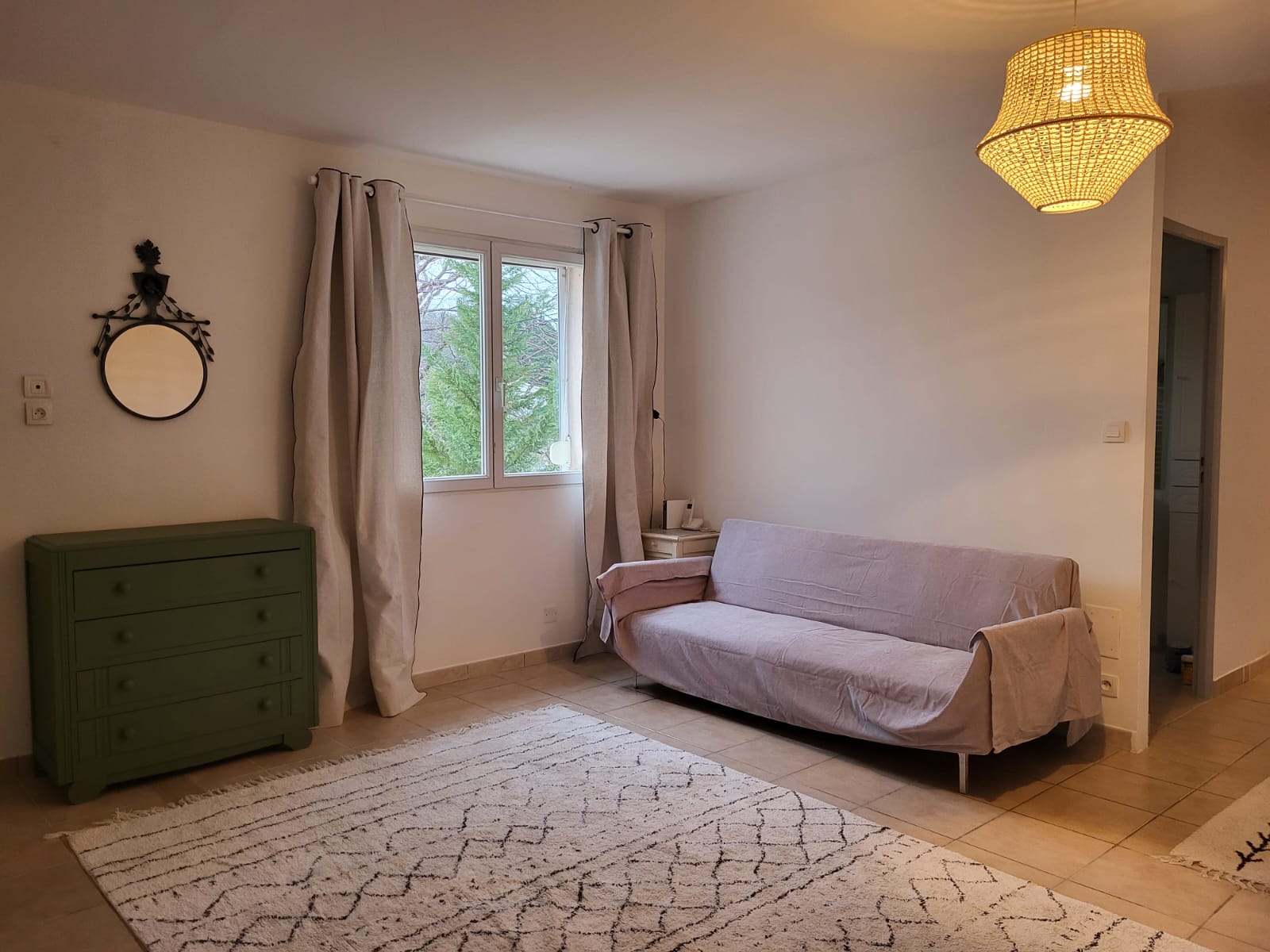 Bright and relaxing apartment