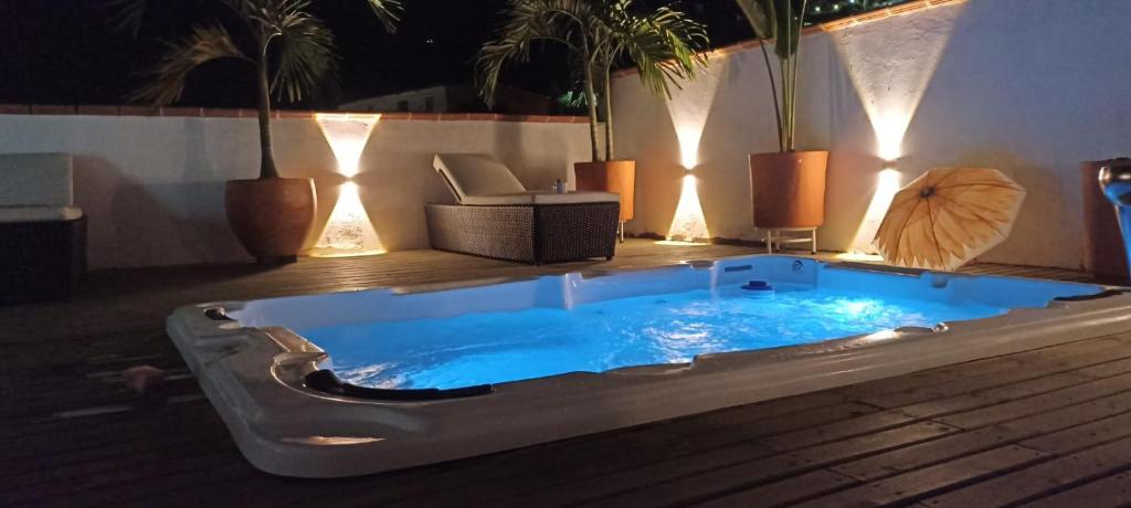 Charming Hotel with Jacuzzi in Santa Fe