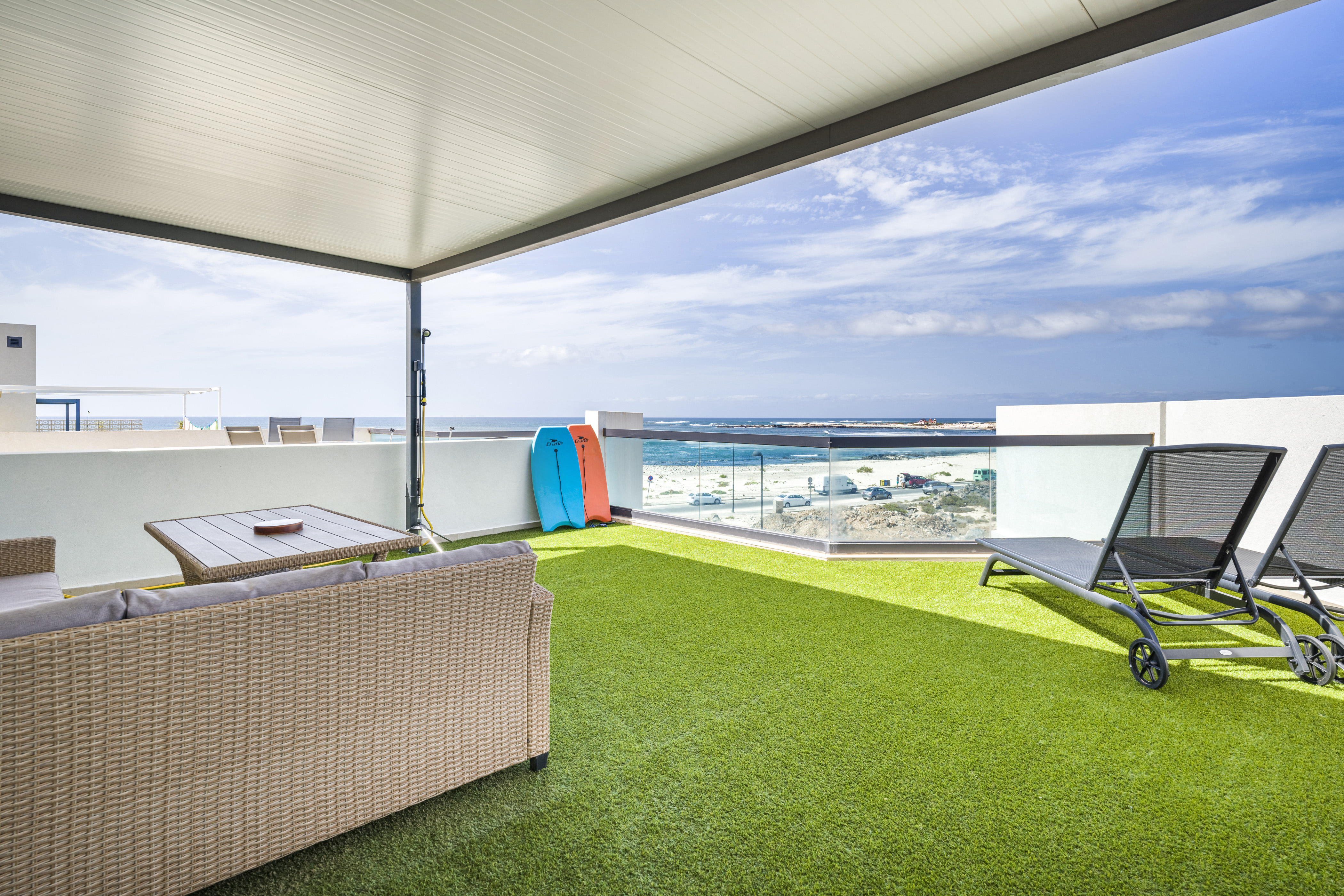 Casa Corralito - 2 bed apt, sea view, solarium