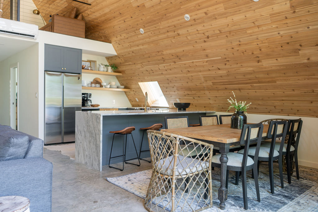 NEW Custom AFRAME/Surrounded by Lake/ Boat Access Vacation homes for