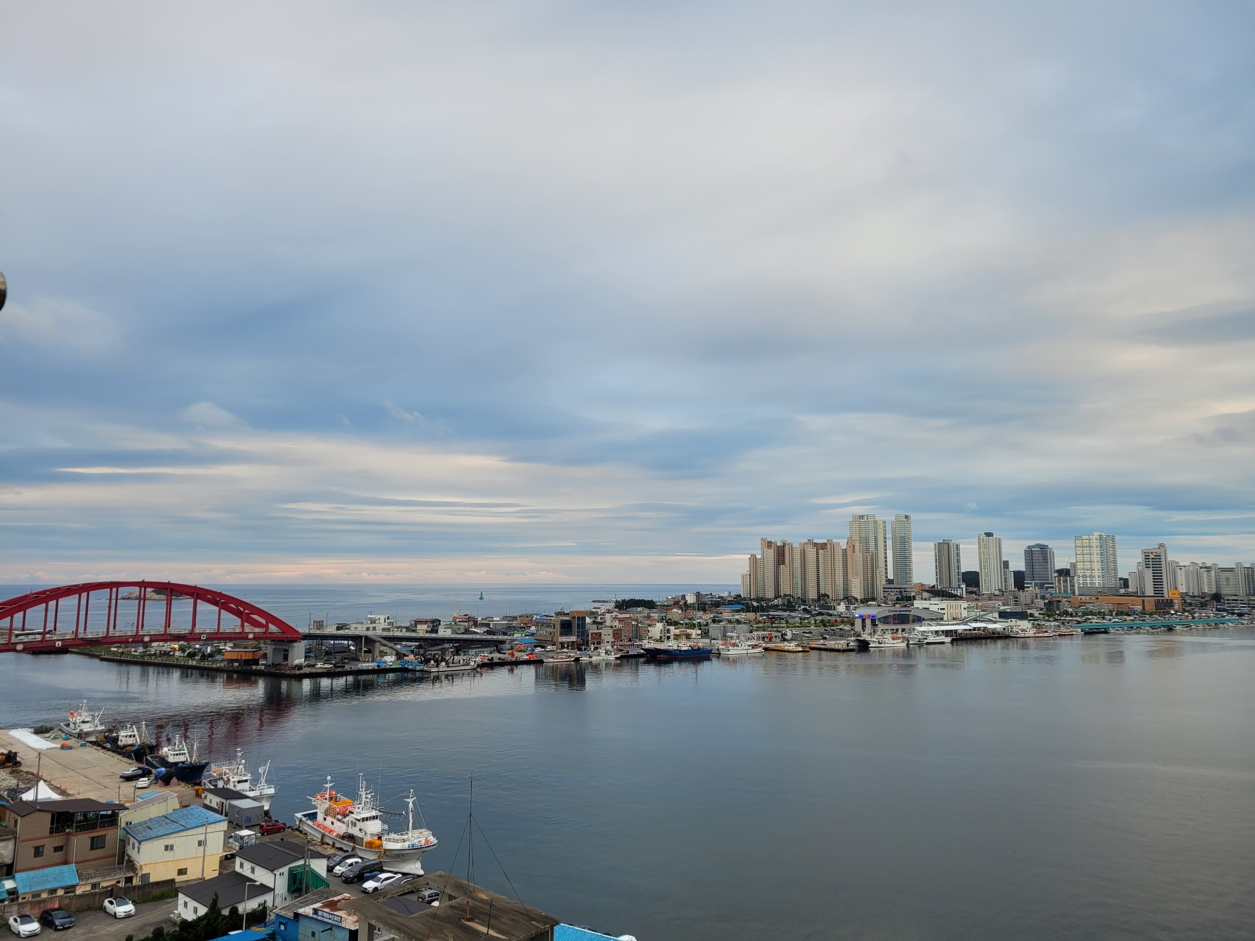 Bokine House Room 19 Room Sunrise Hotel Sea view and ocean view located in the center of the city (Netflix available)