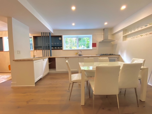 Gorgeous 1 bedroom suite with 3 beds and patio