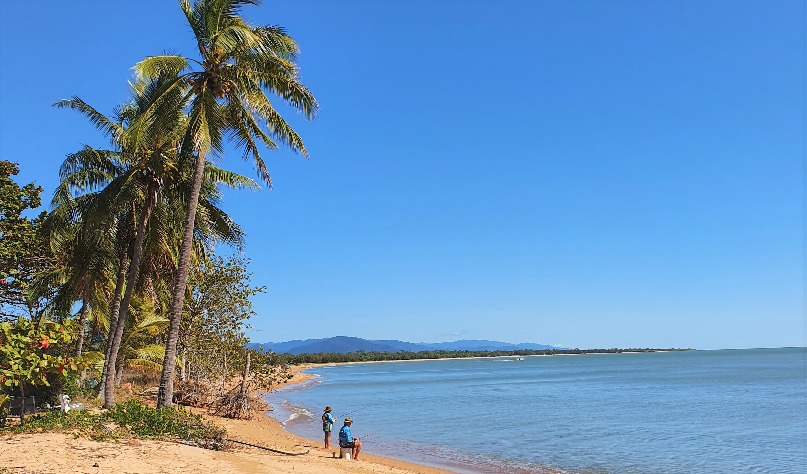 Toolakea Seaside Escape Houses for Rent in Toolakea, Queensland