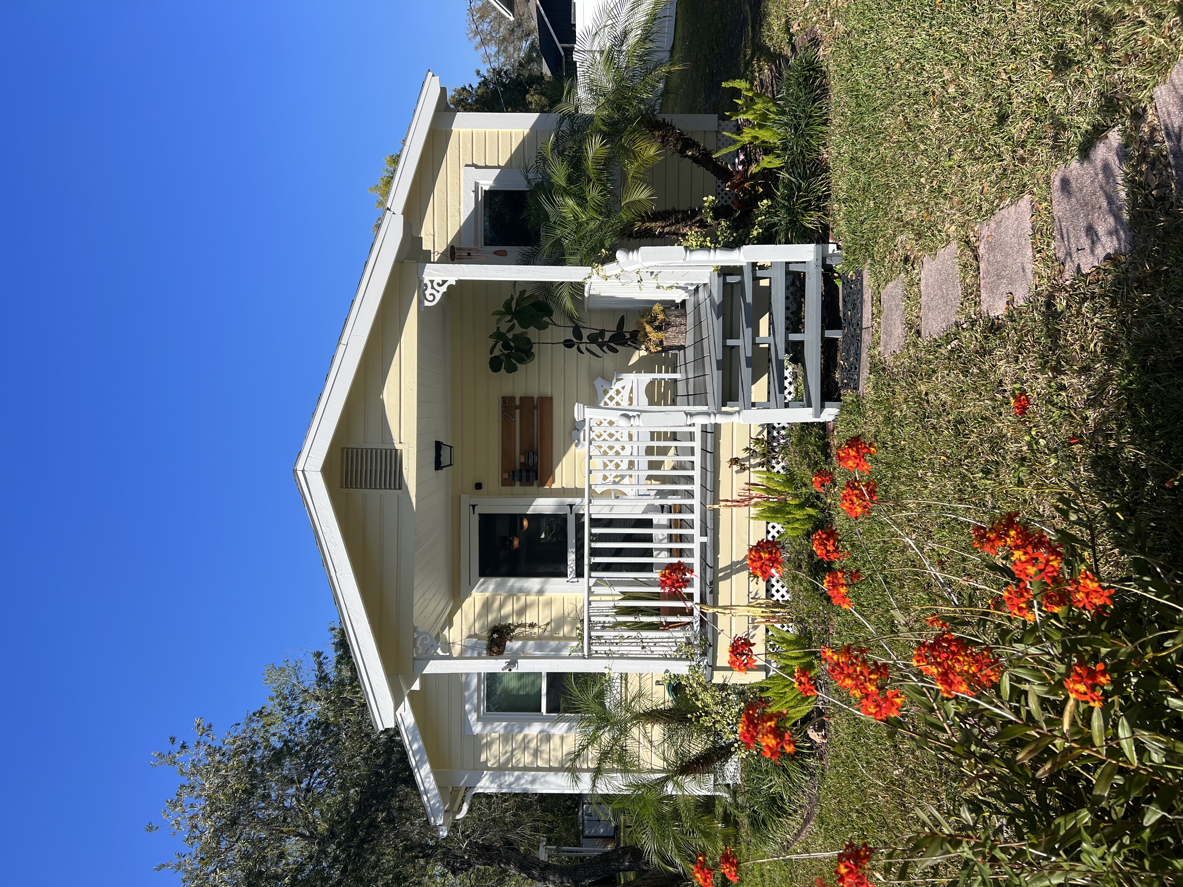 Cheerful Home in Winter Garden