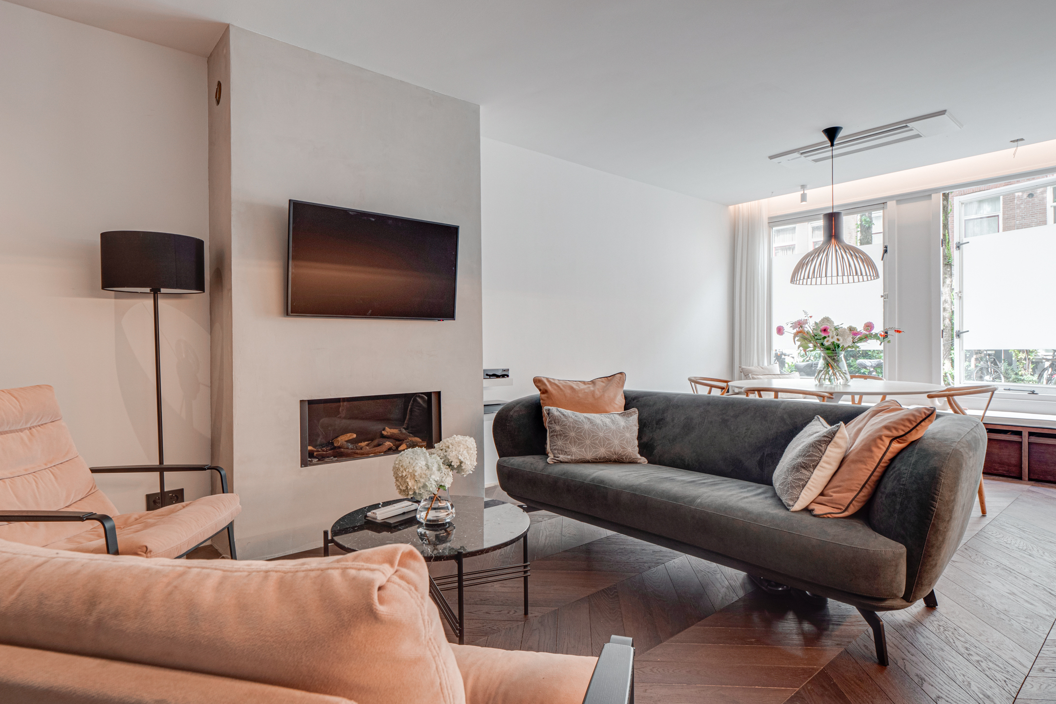 Modern ground floor apartment w/ garden in De Pijp — Amsterdam stay