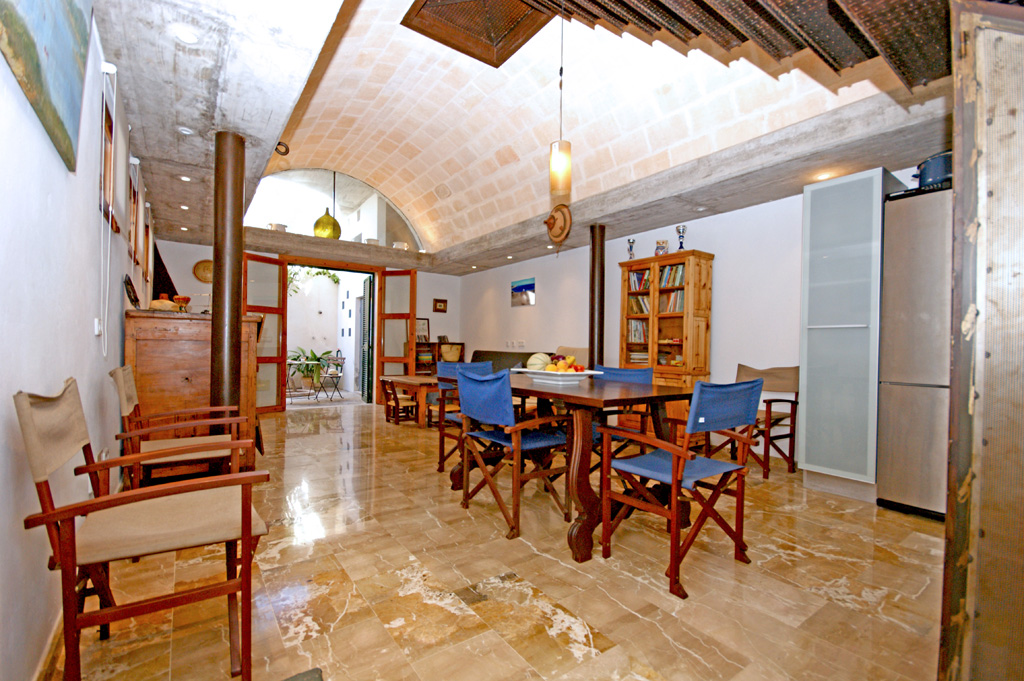 Lovely house with Charm in Paradise