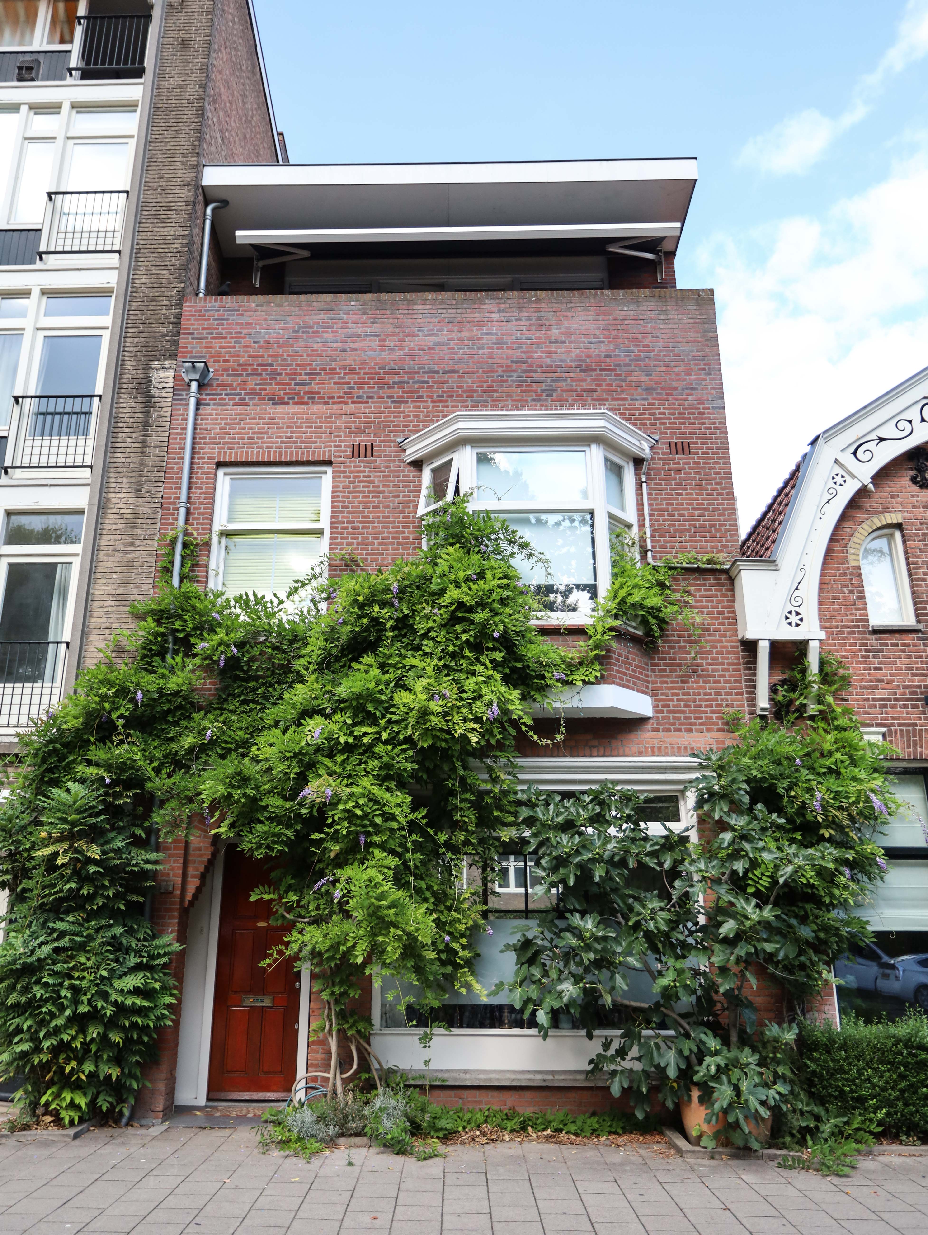 Luxury room in family home — Amsterdam stay