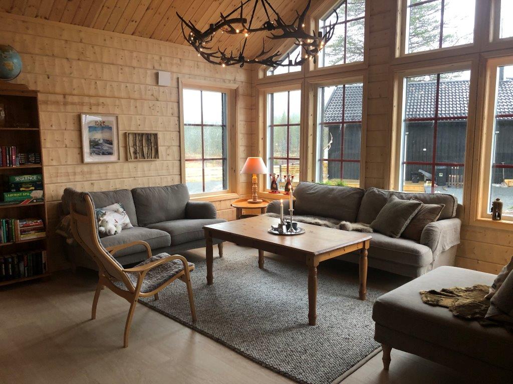 Cozy mountain cabin