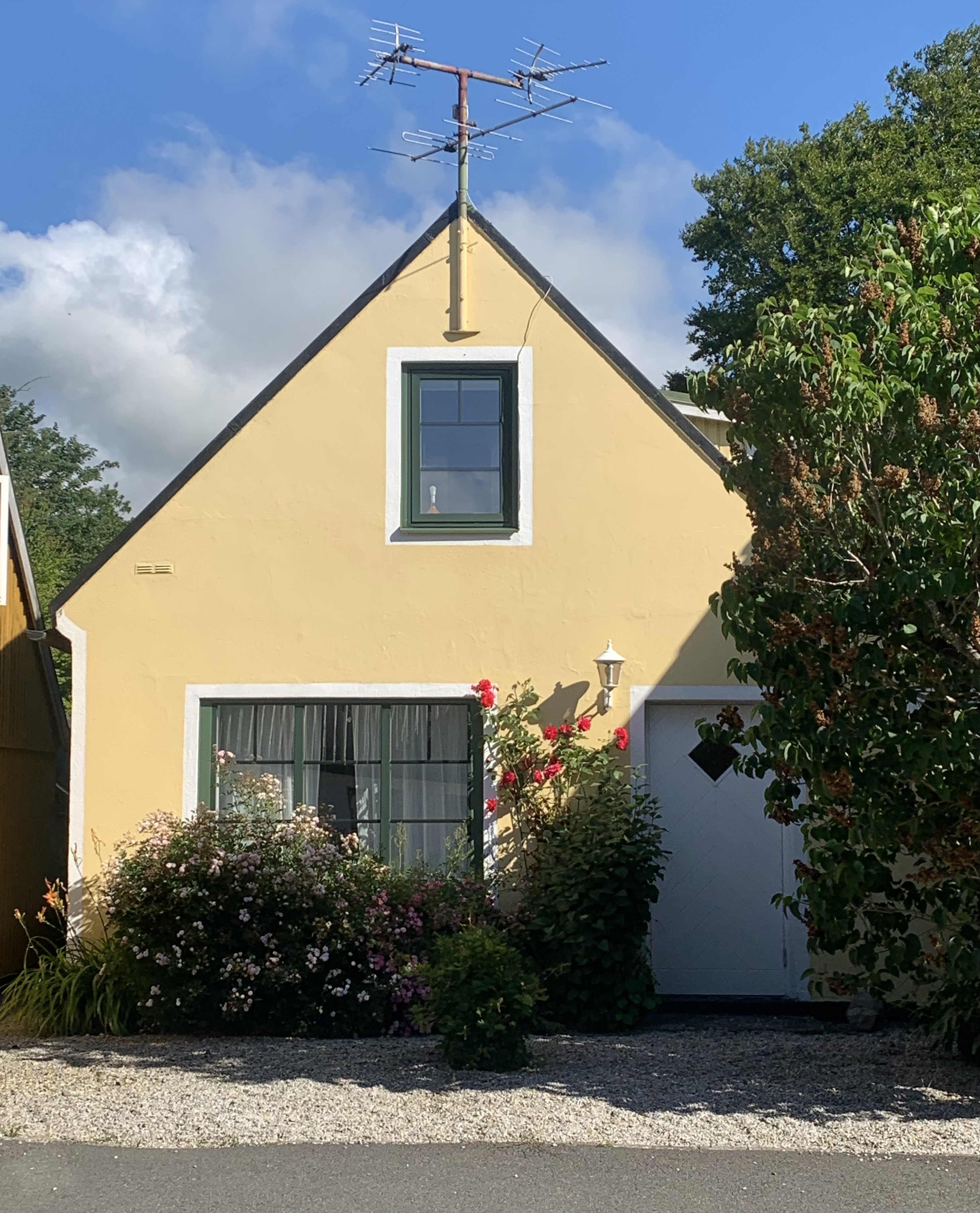 Cozy street house that is close to everything