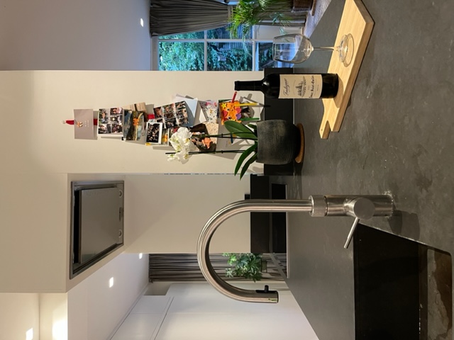 Stylish & Beautiful Ground Floor Apartment โ Amsterdam stay