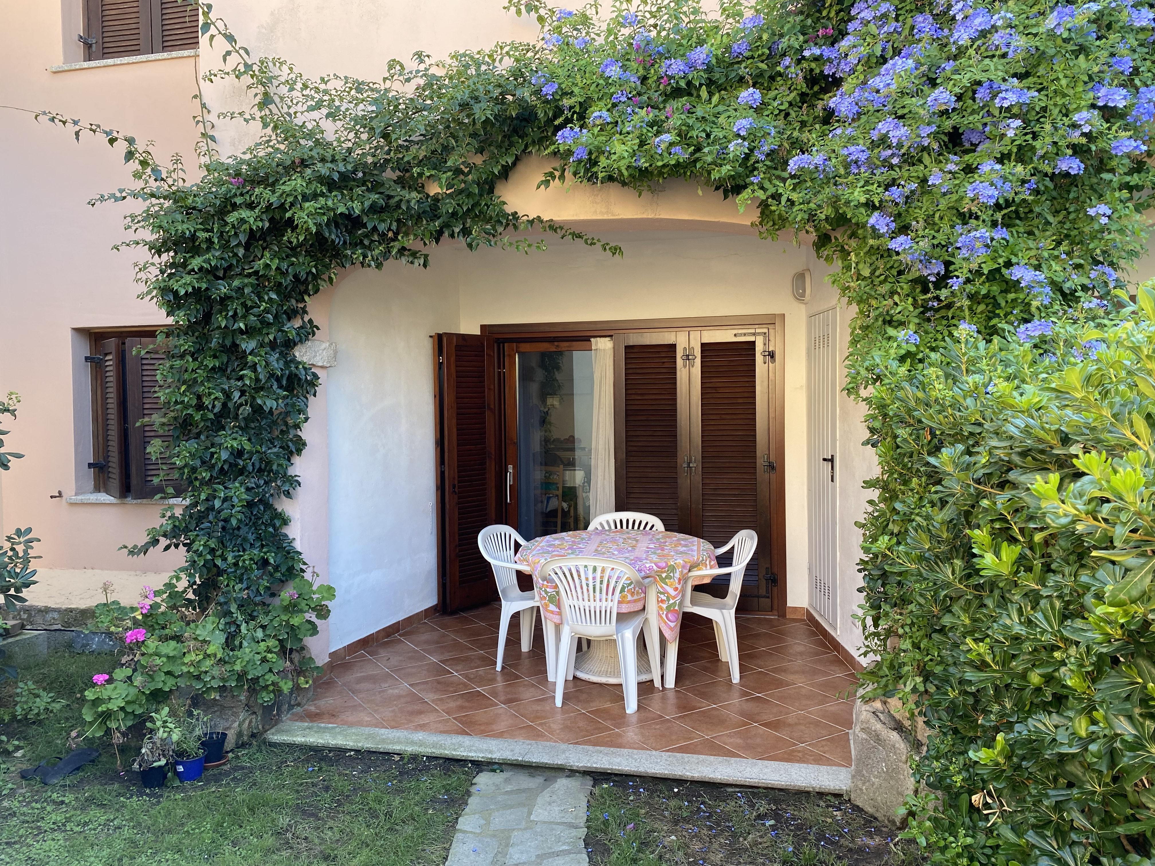Beautiful apartment 300 mt from the sea