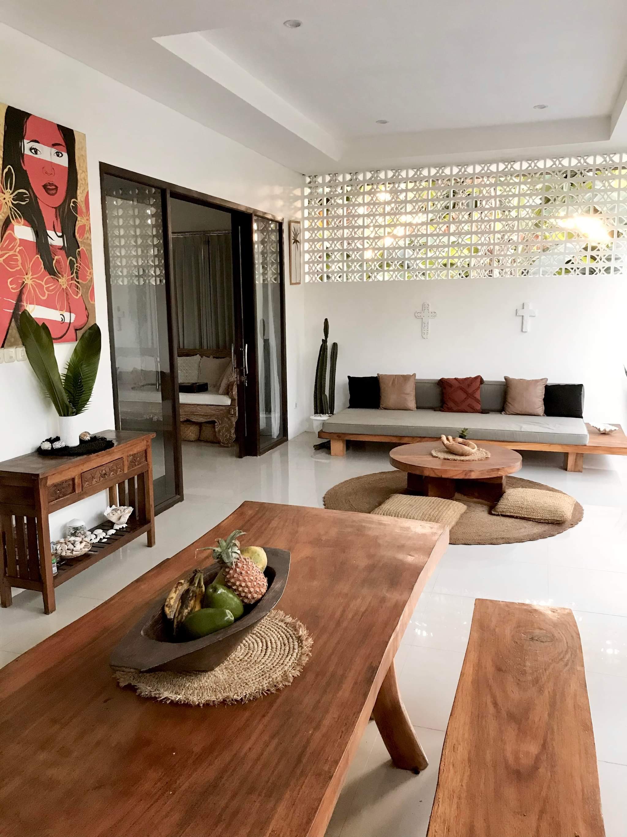 Beautiful villa with pool (Captains Villa)