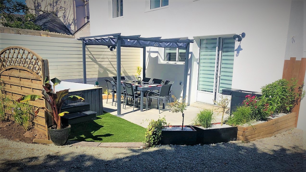 Charming house 2 steps from the ocean with Spa