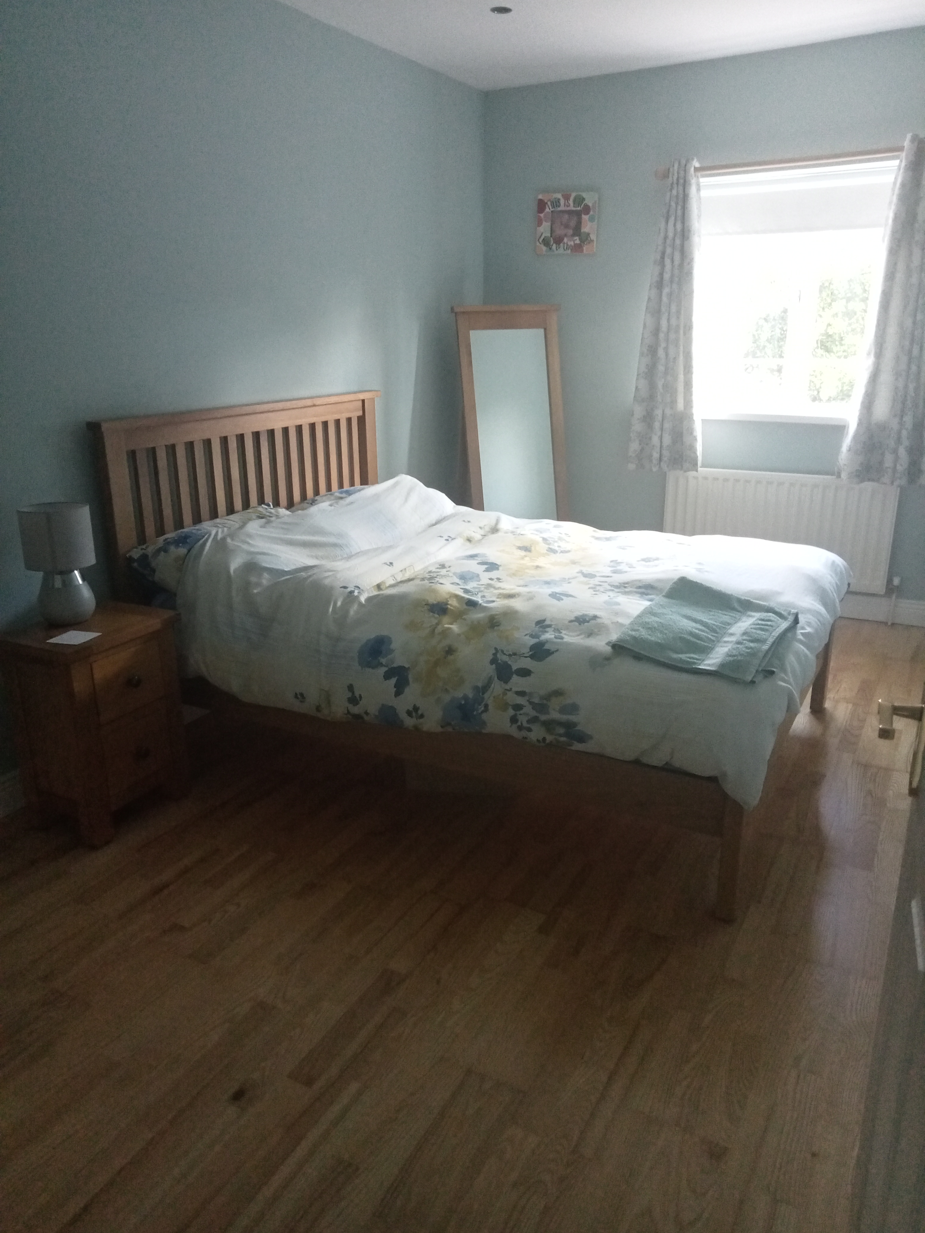 Comfortable Double Room in South Dublin.