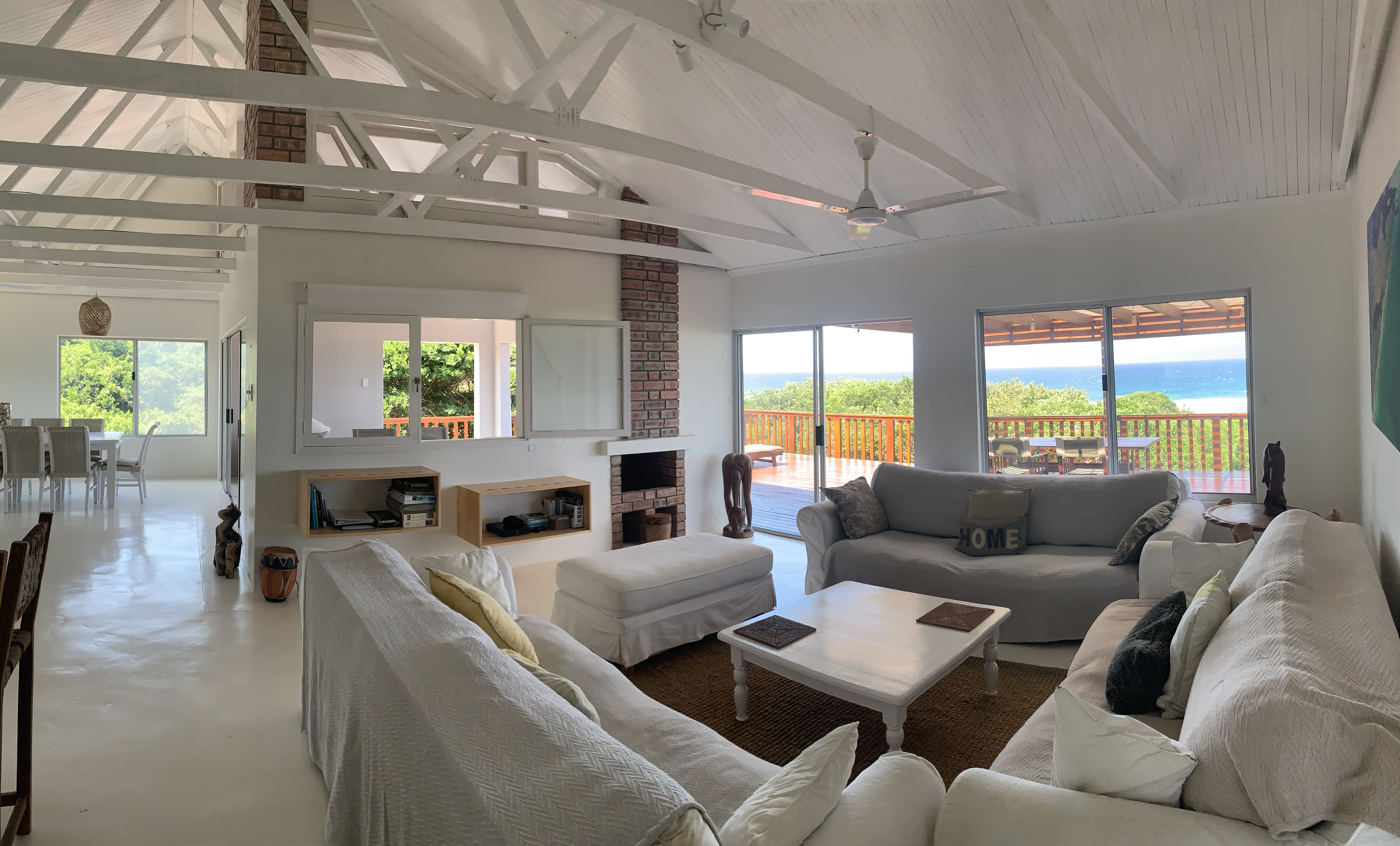Dream of Beach and Forest in Ponta Malongane