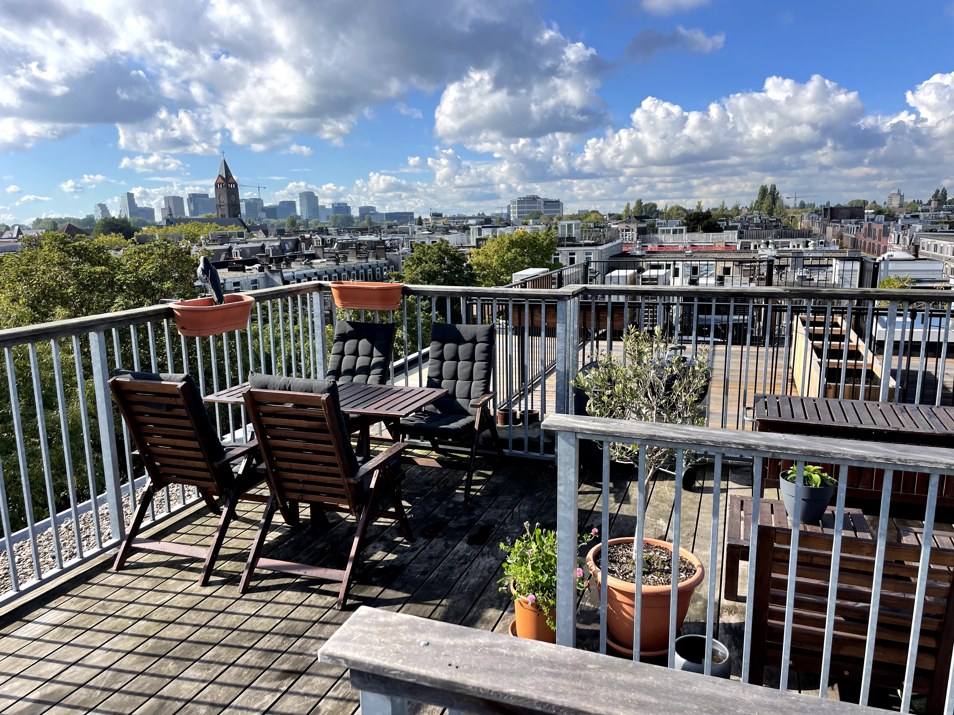 Cosy apartment with private rooftop terrace. โ Amsterdam stay