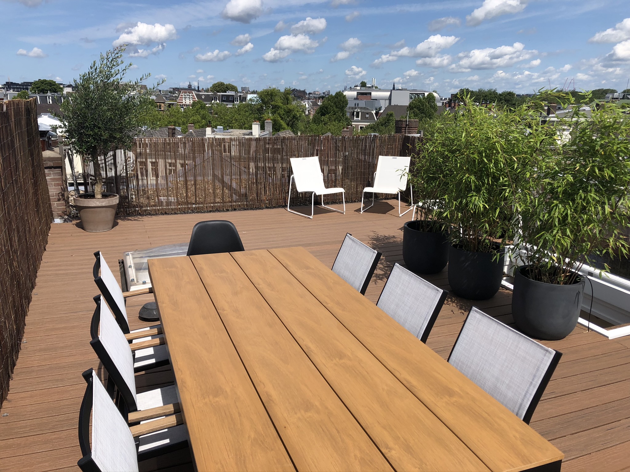 Double penthouse + stunning rooftop terrace โ Amsterdam stay