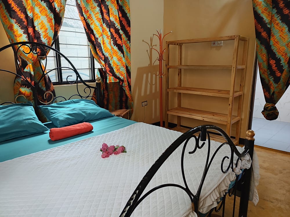 Sungura Room with private bathroom - Nungwi Beach