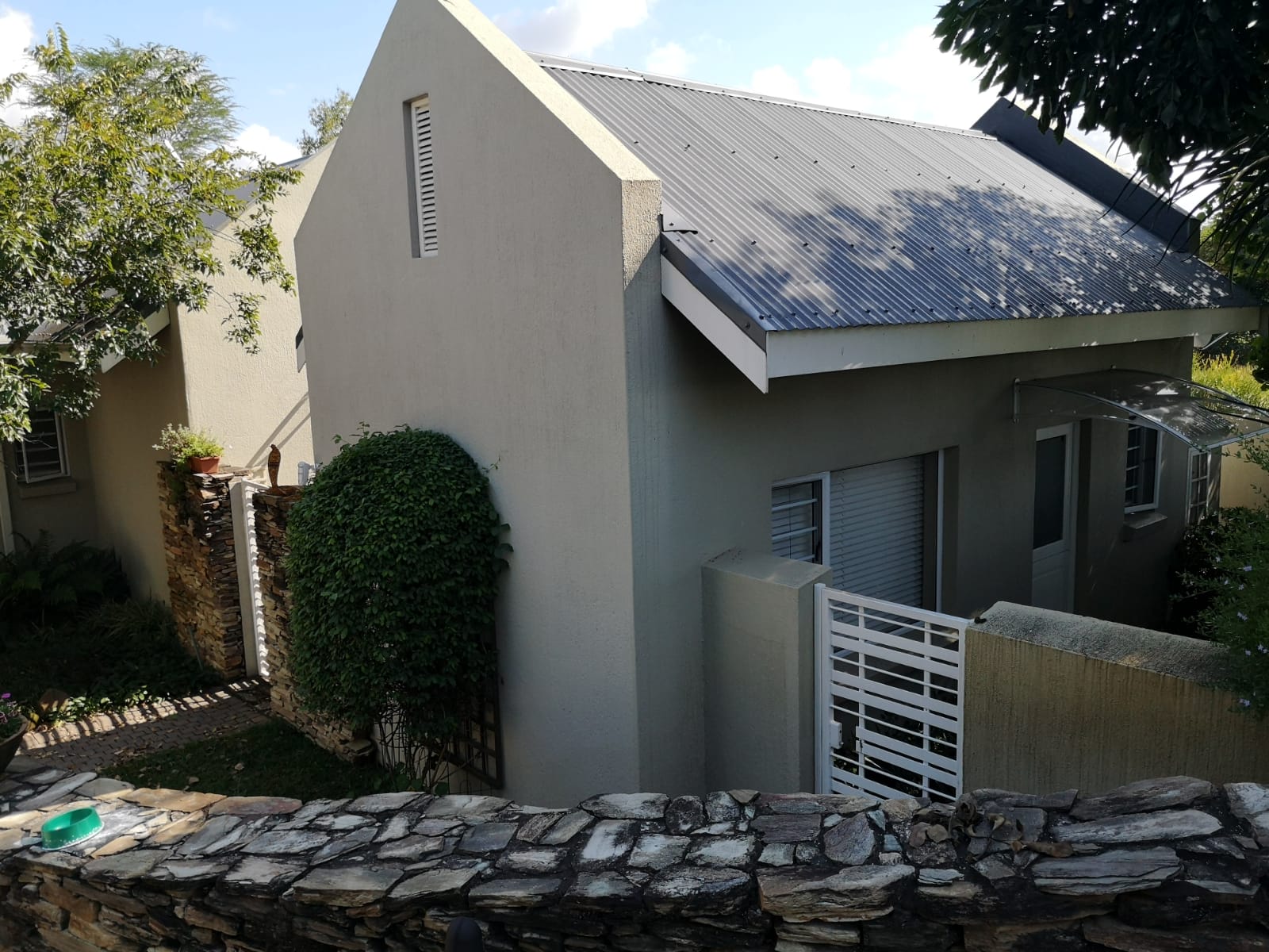 Charming little cottage in Hazyview